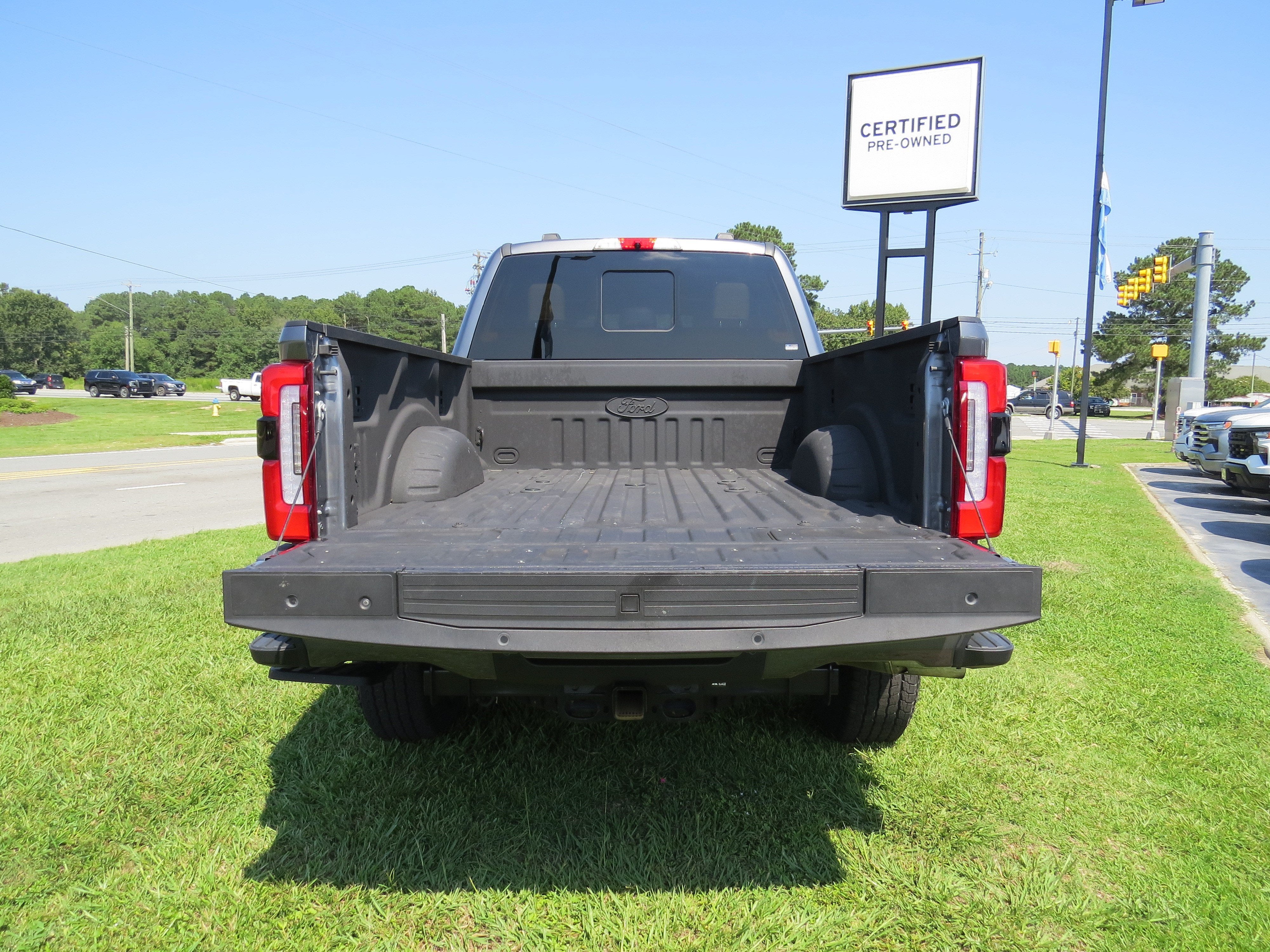 2024 Ford Super Duty F-350 SRW XL