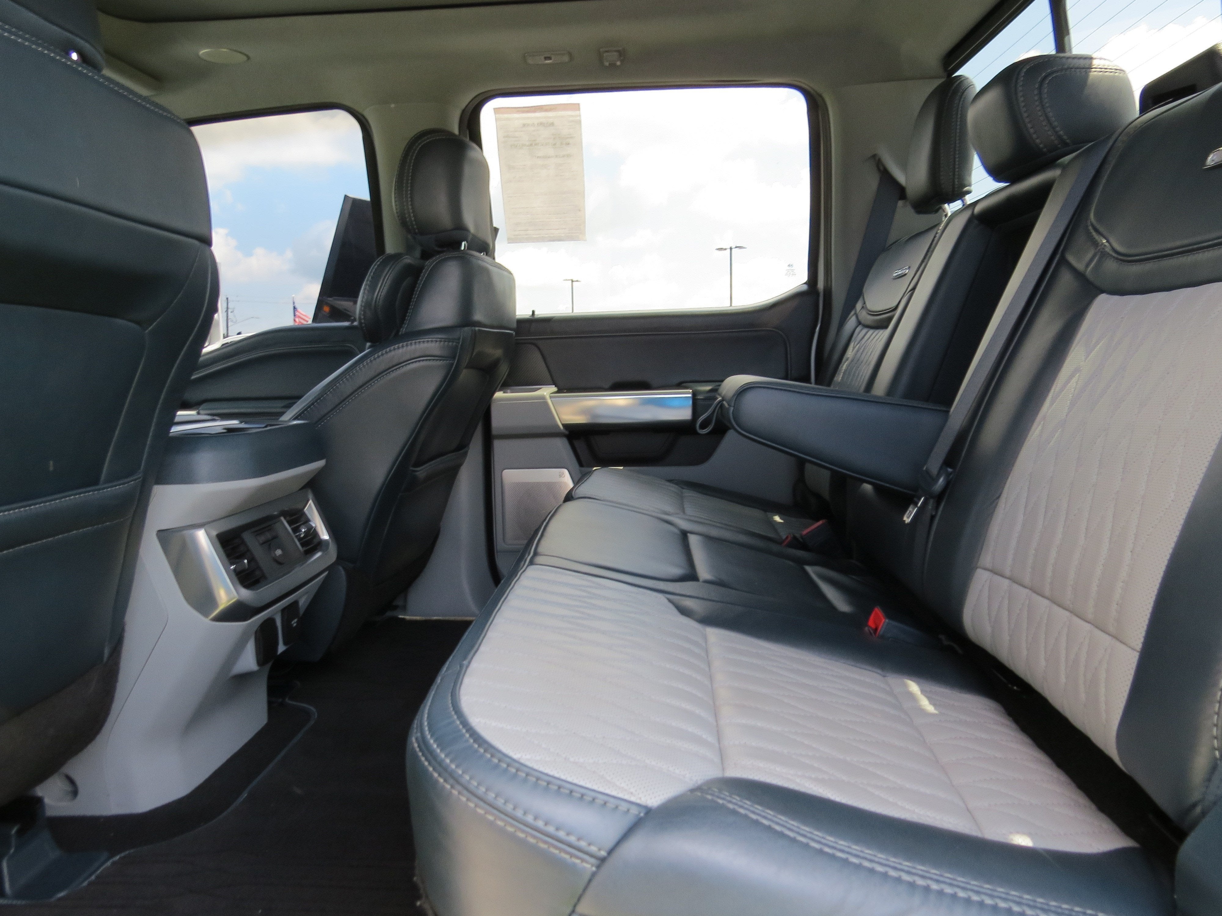 2024 Ford Super Duty F-450 DRW XL