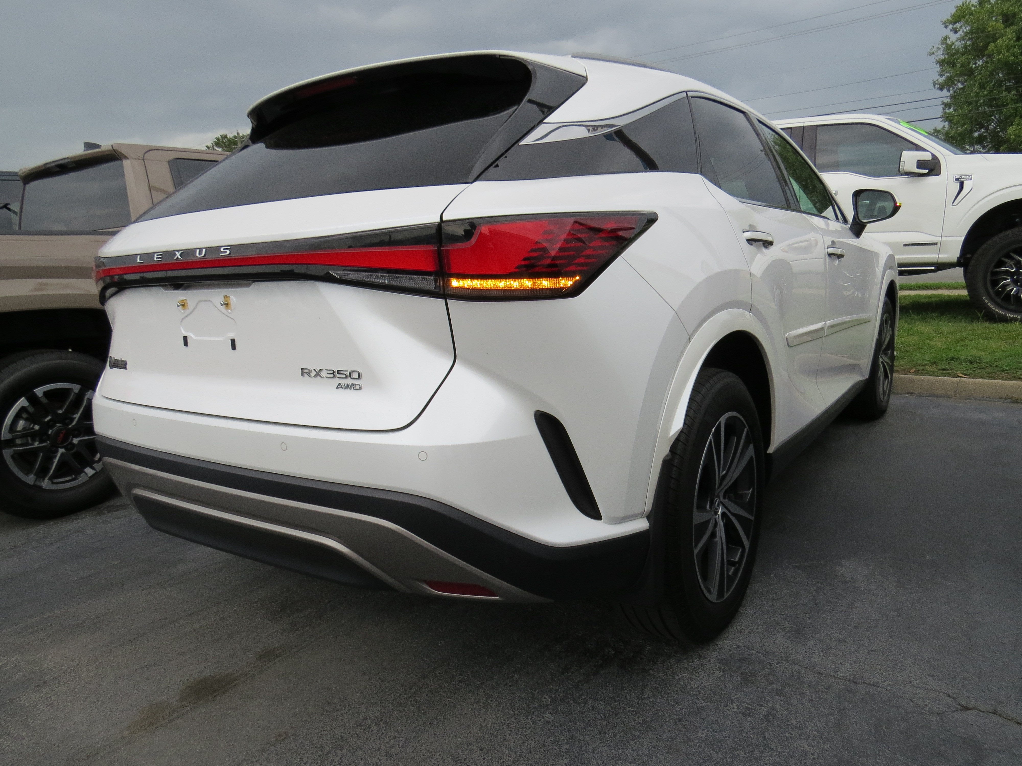 2023 Lexus RX RX 350