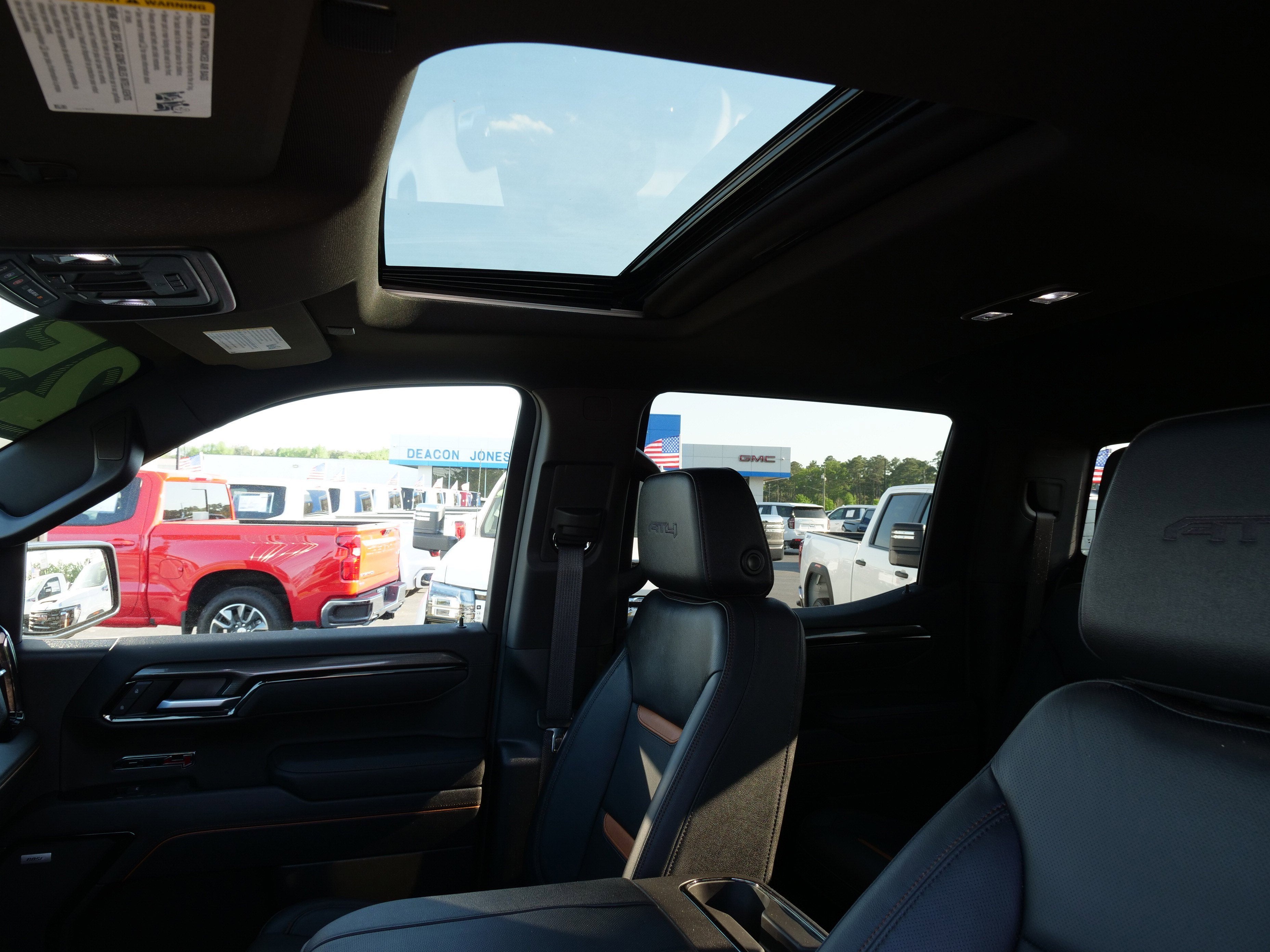 2025 GMC Sierra 1500 AT4