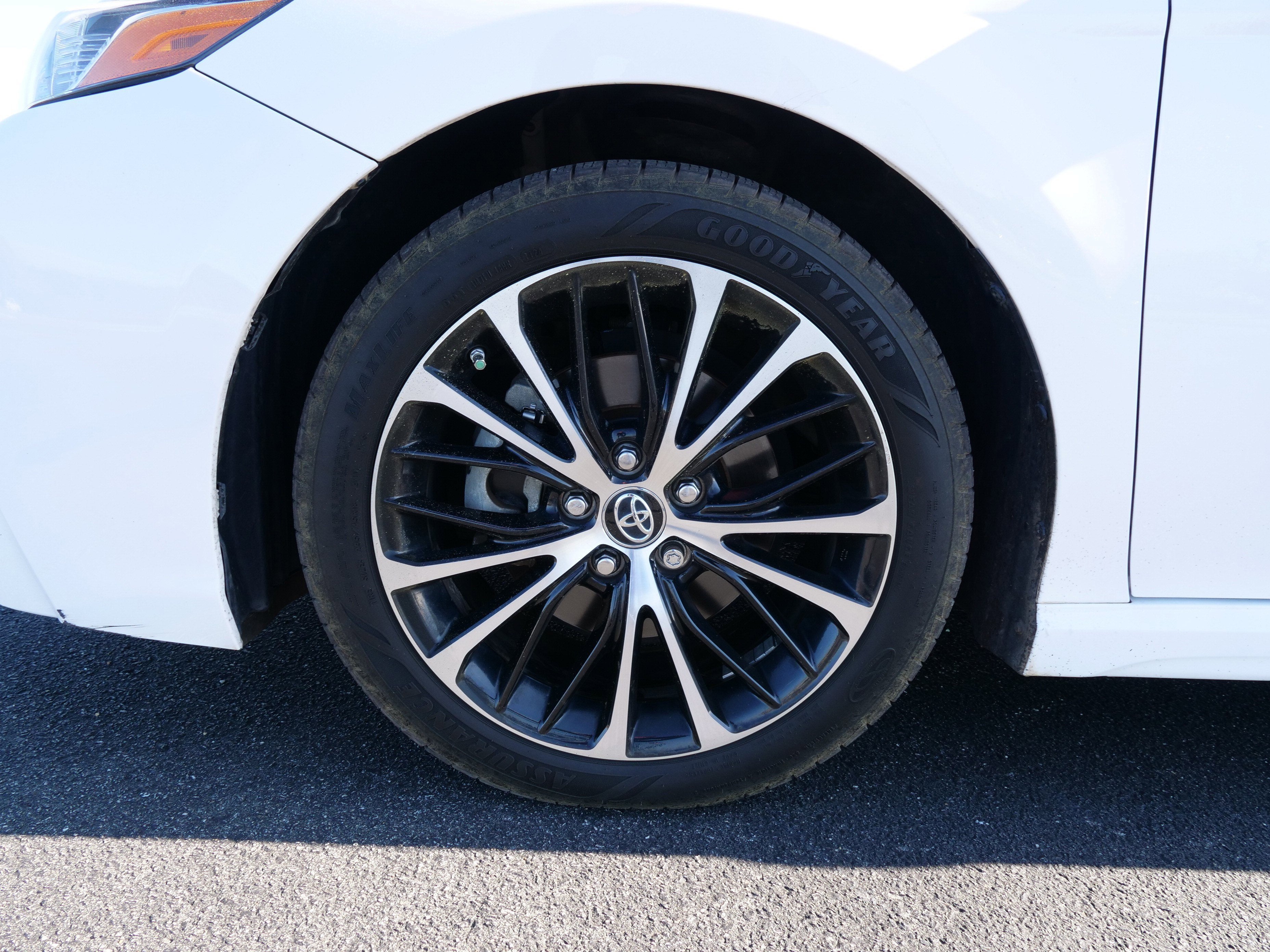 2019 Toyota Camry LE