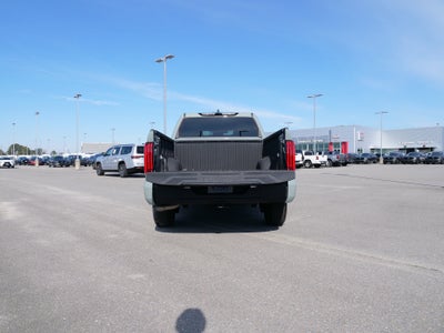 2025 Toyota Tundra 4WD SR