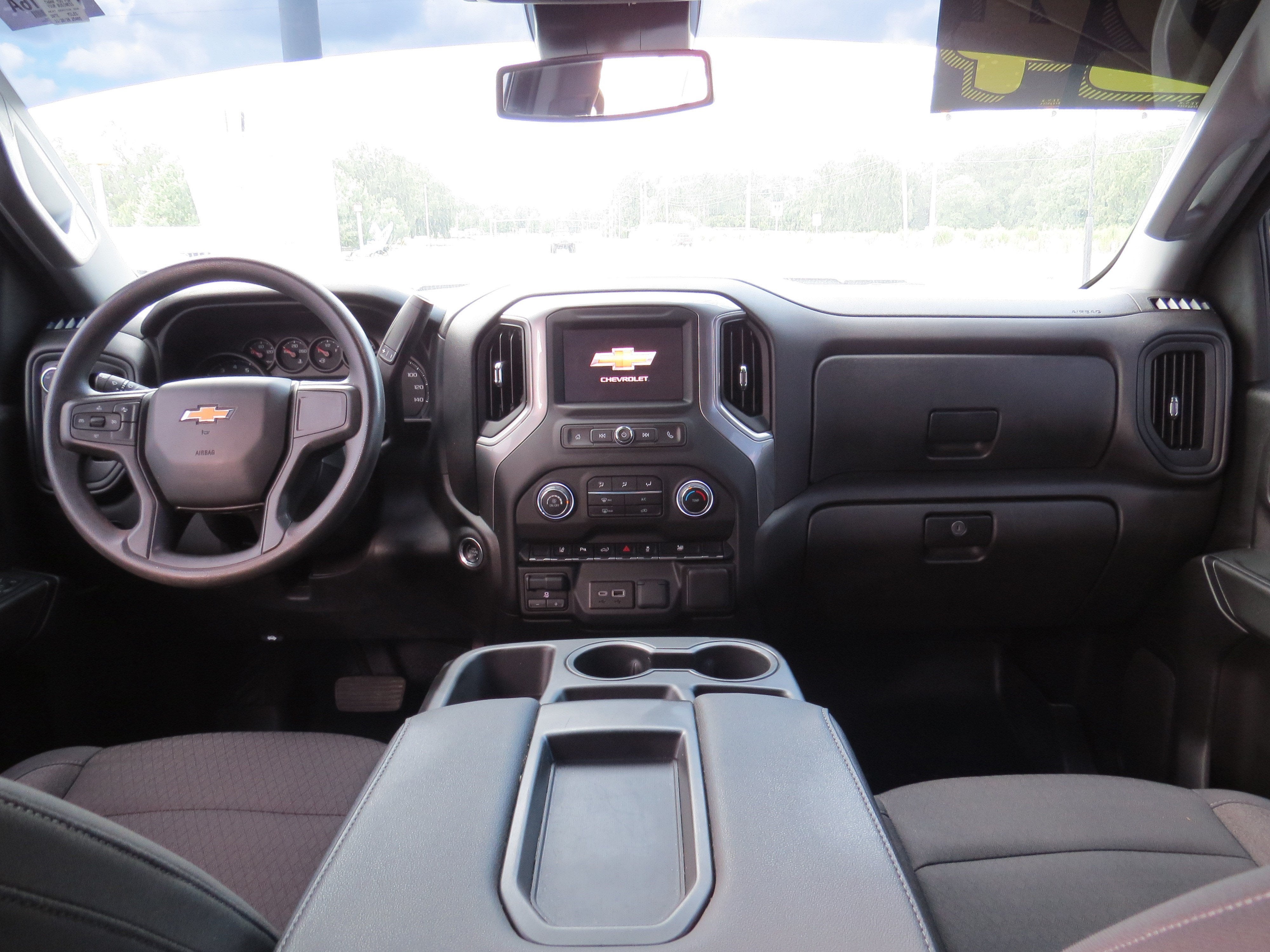 2024 Chevrolet Silverado 2500HD Custom