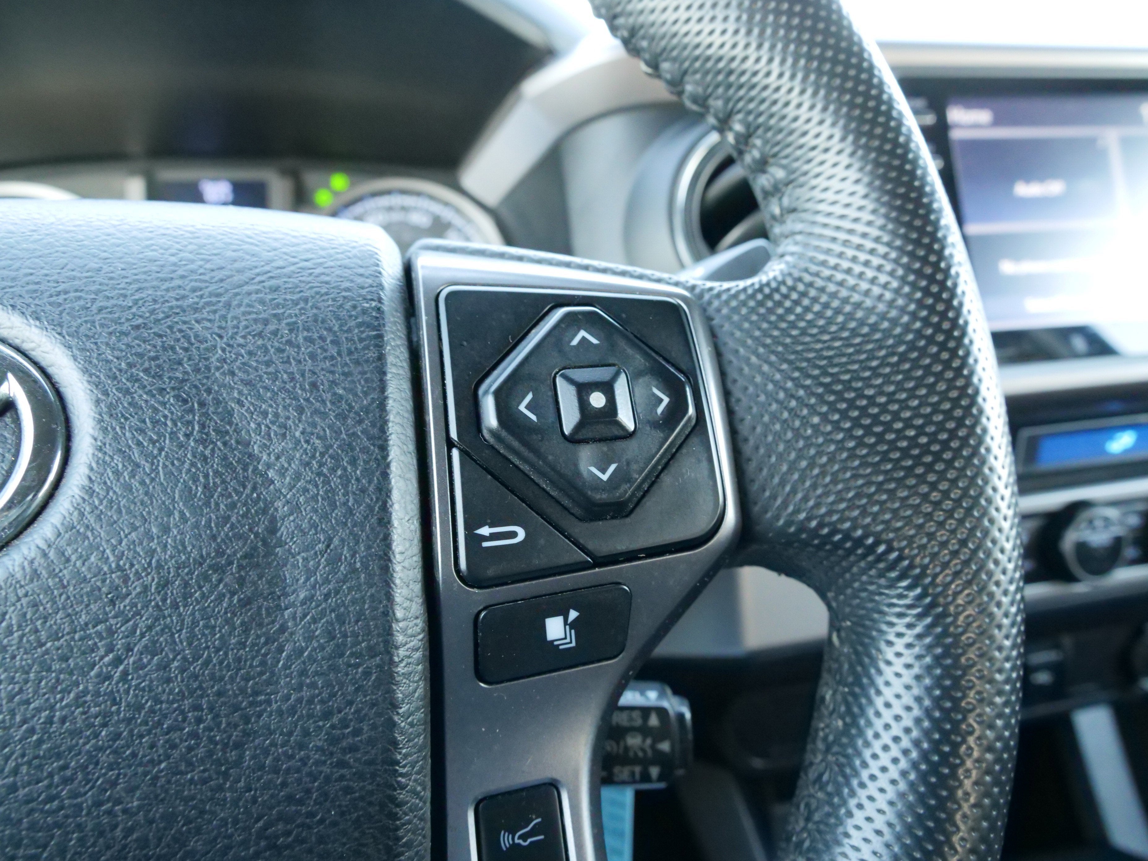 2021 Toyota Tacoma 2WD SR5