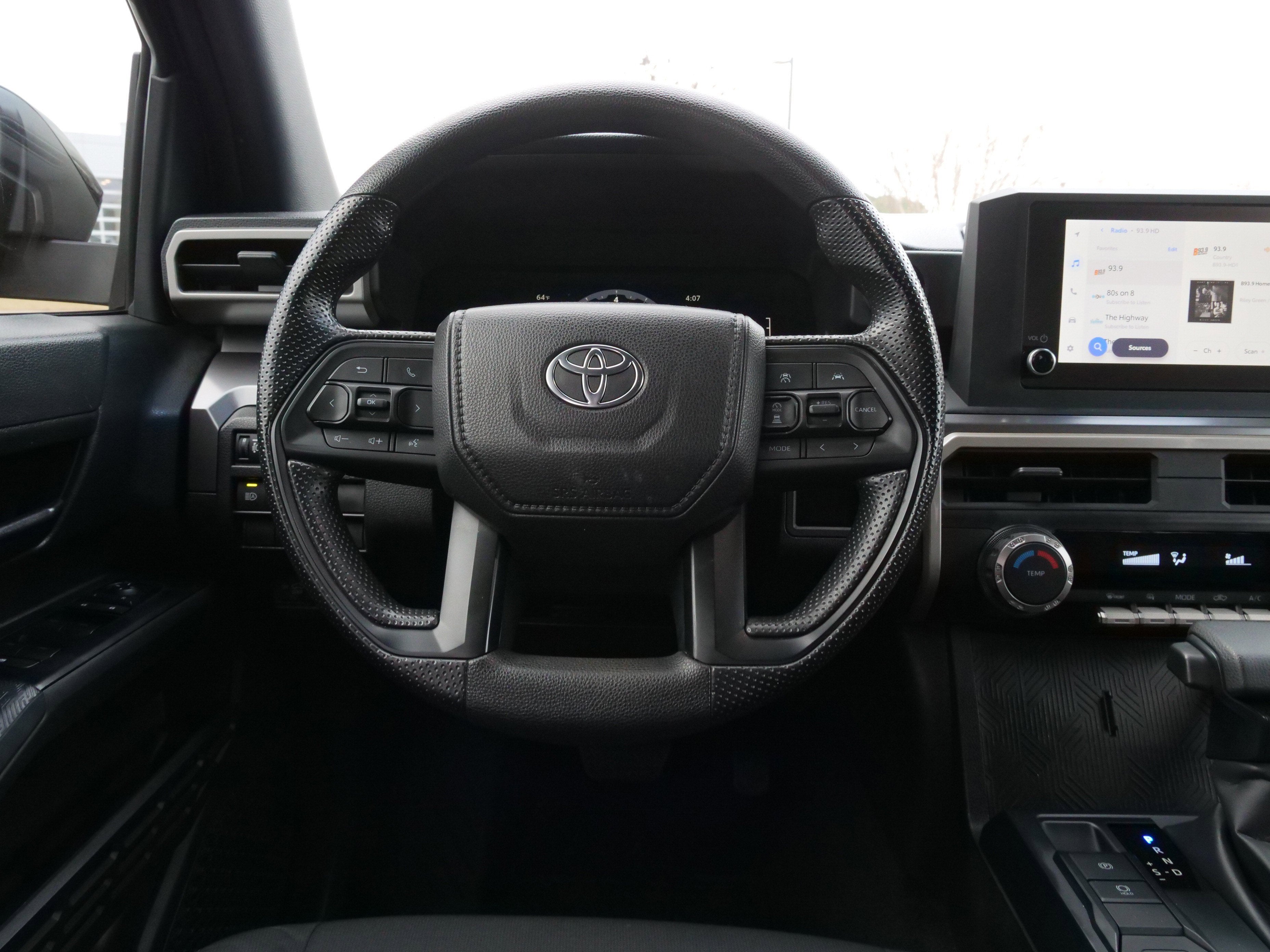 2025 Toyota Tacoma 2WD SR5