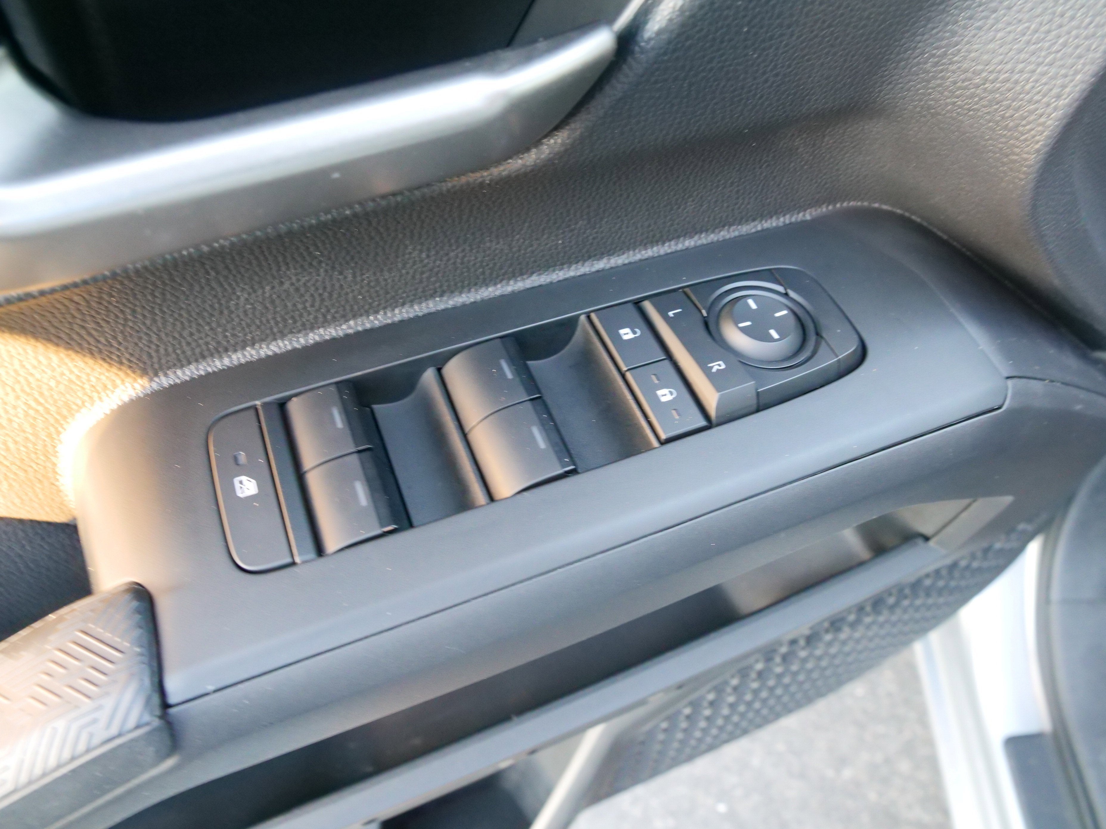 2025 Toyota Tacoma 4WD TRD Off-Road