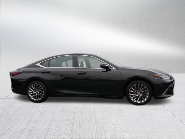 2024 Lexus ES ES 300h Ultra Luxury