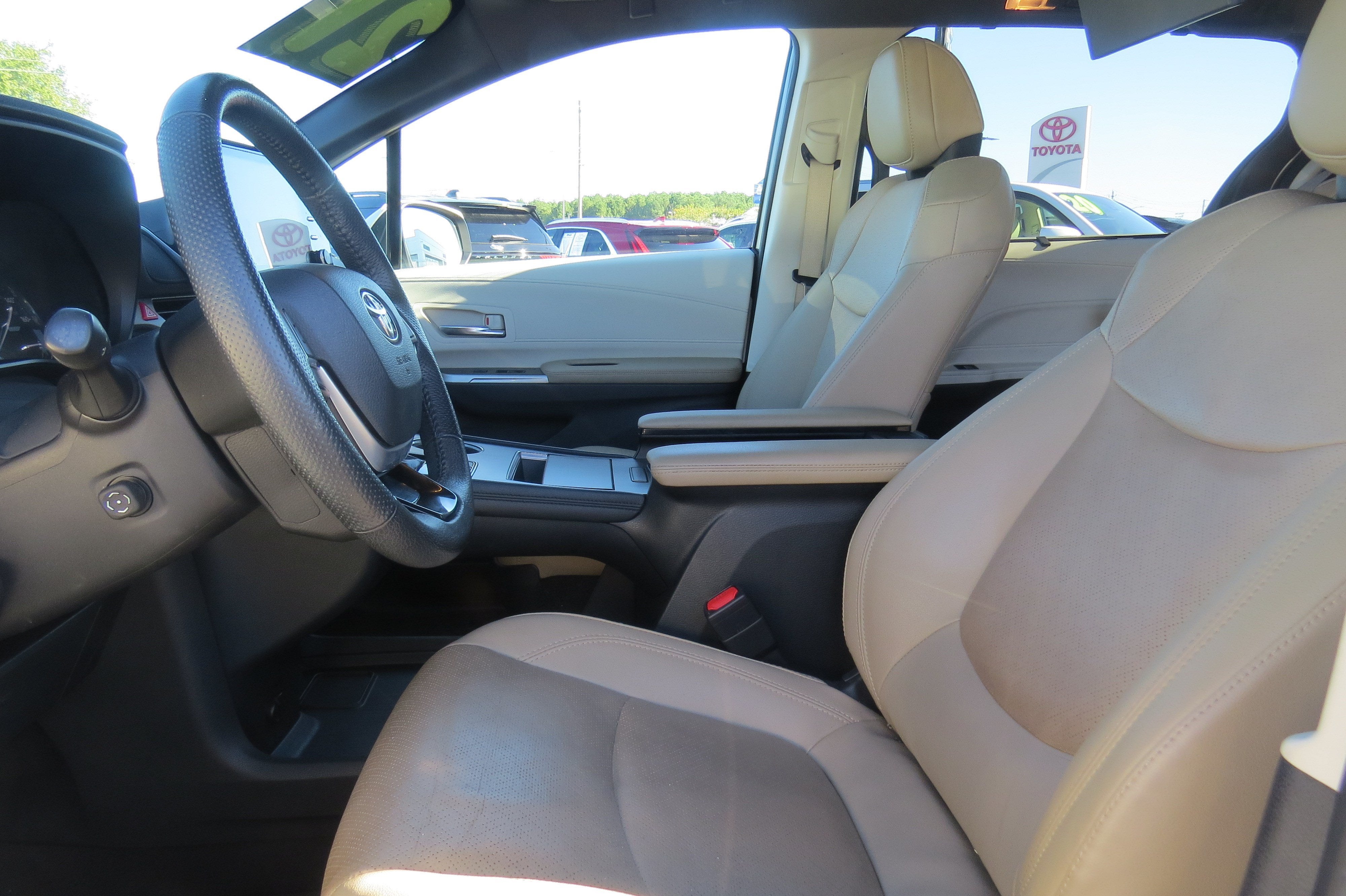 2021 Toyota Sienna Limited