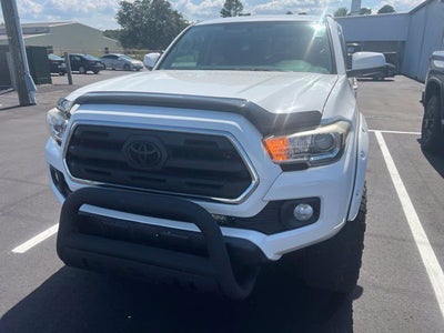 2017 Toyota Tacoma SR5