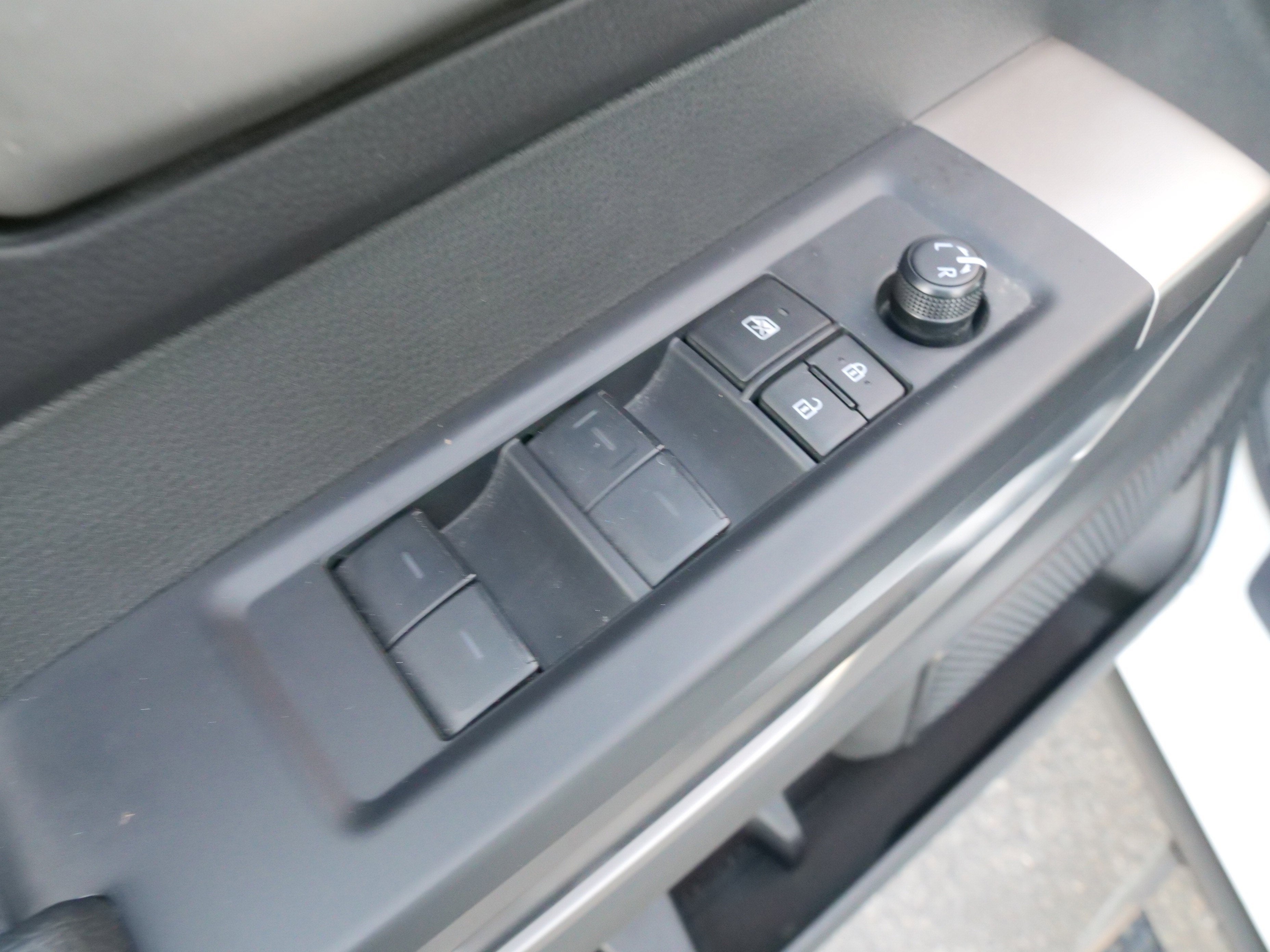 2024 Toyota Tundra 4WD SR5