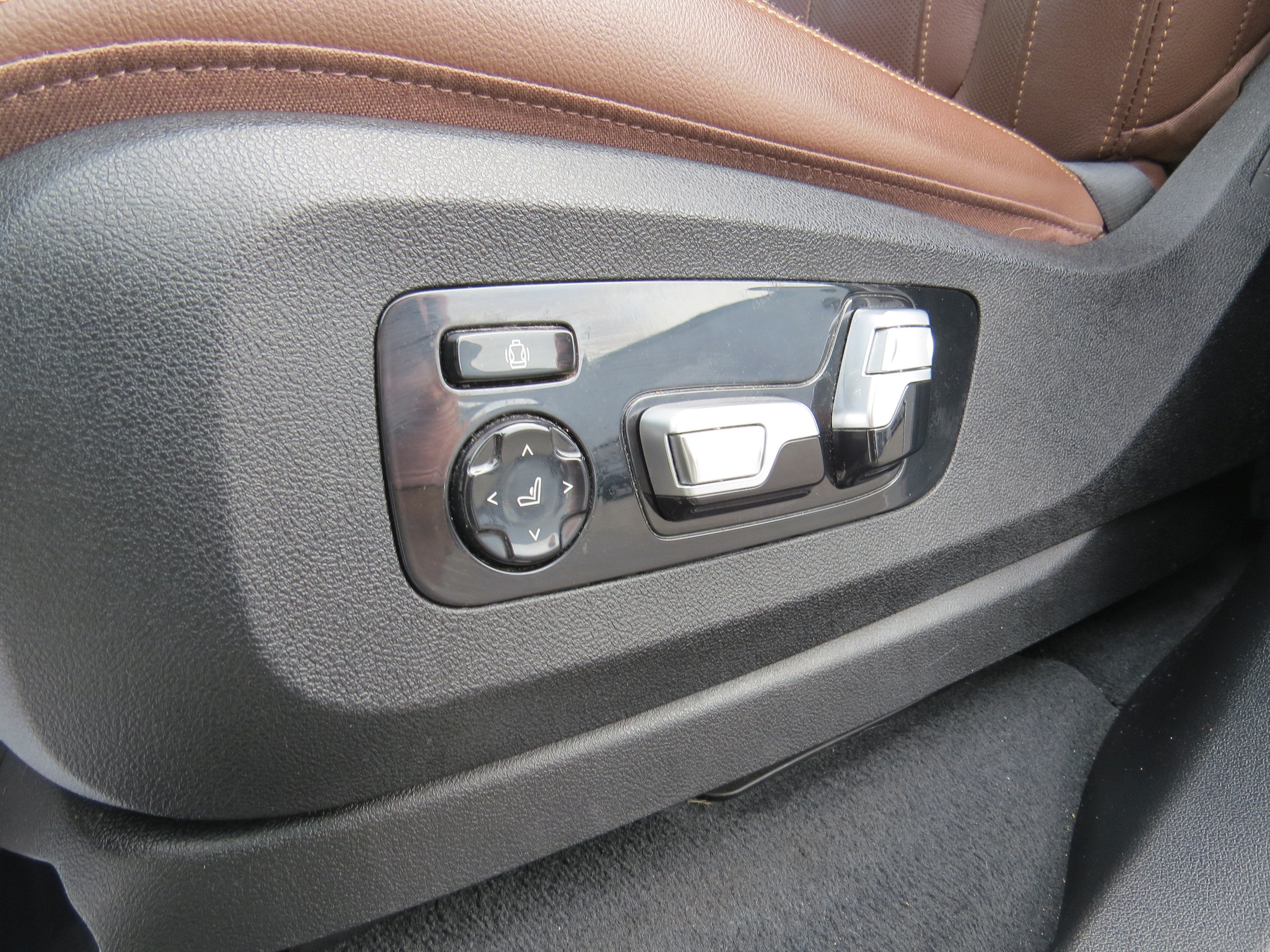 2020 BMW X5 xDrive50i