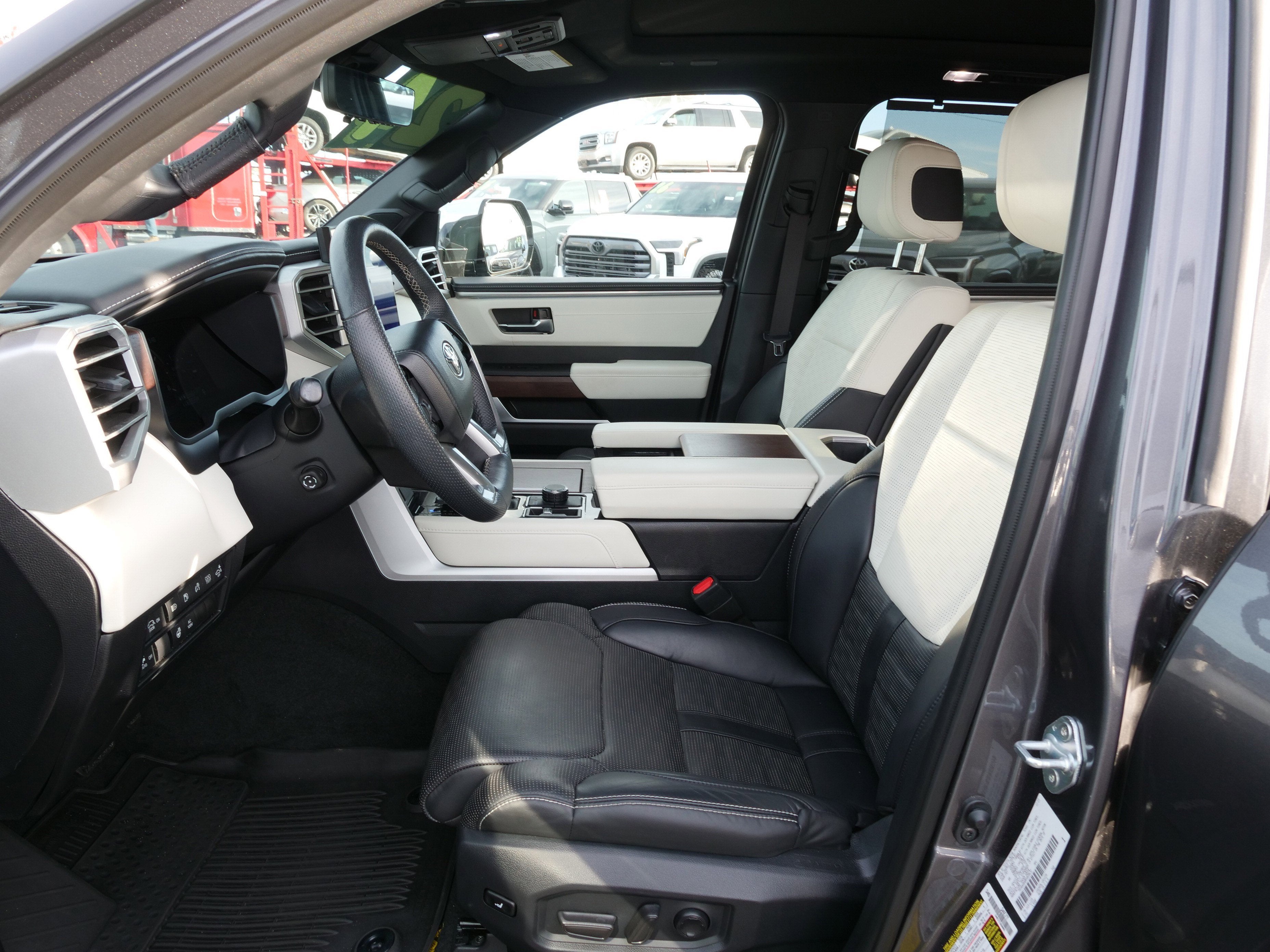 2024 Toyota Sequoia Capstone