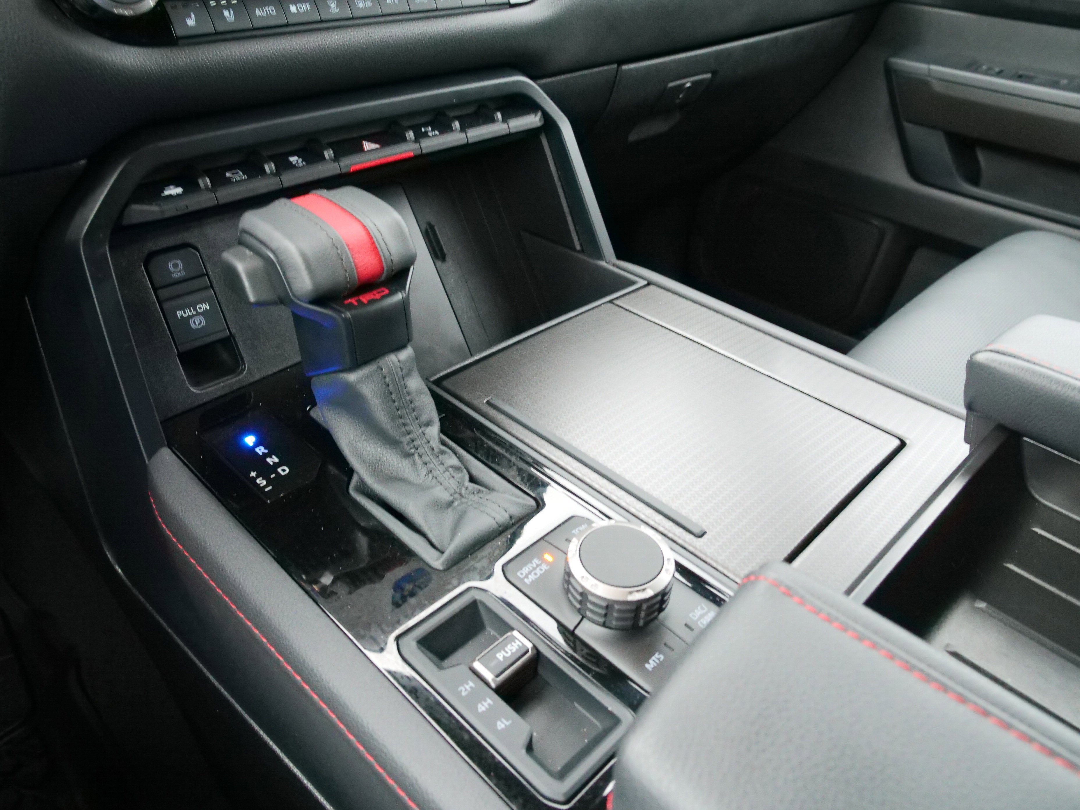 2025 Toyota Sequoia SR5