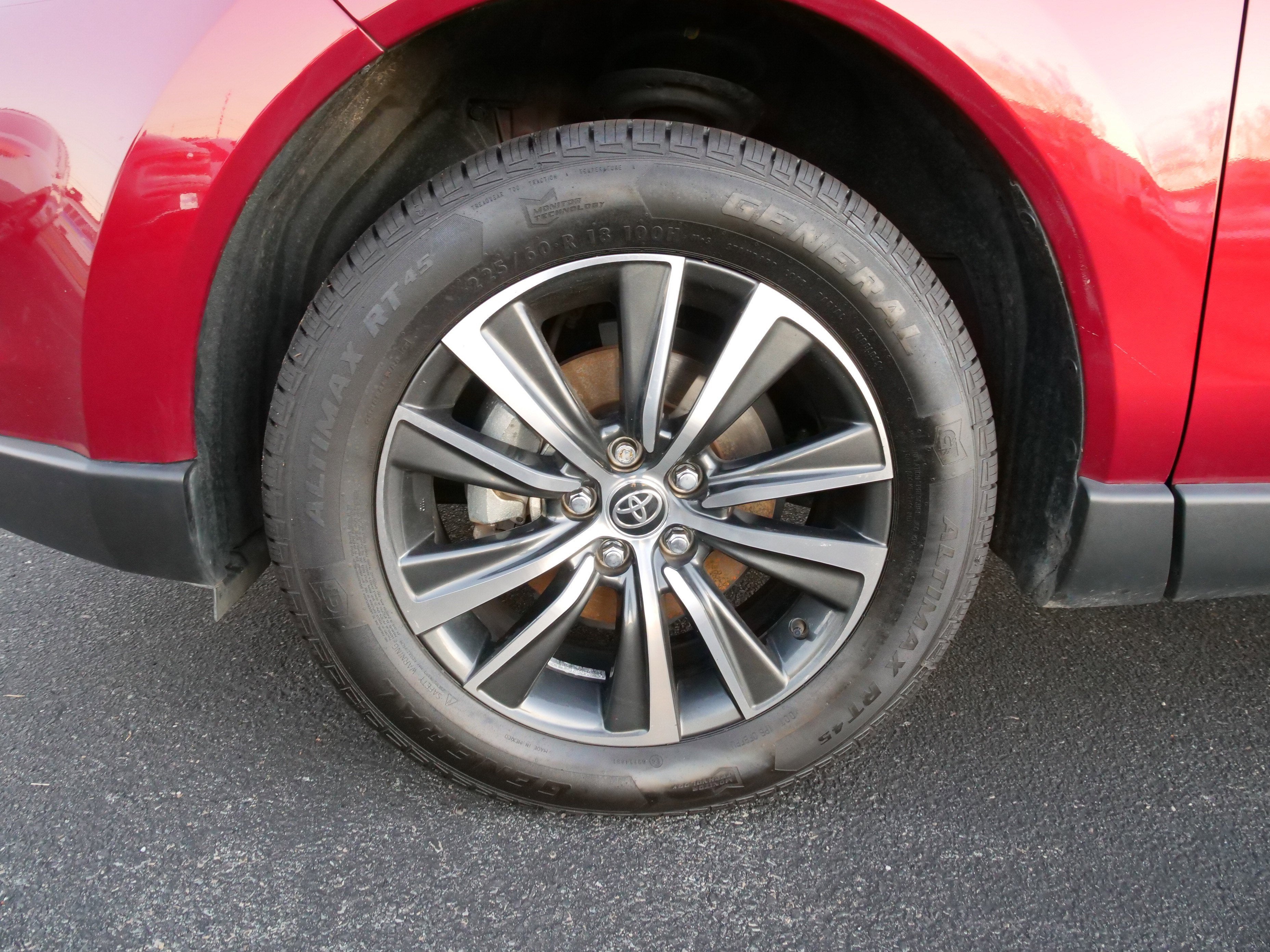 2024 Toyota Venza XLE