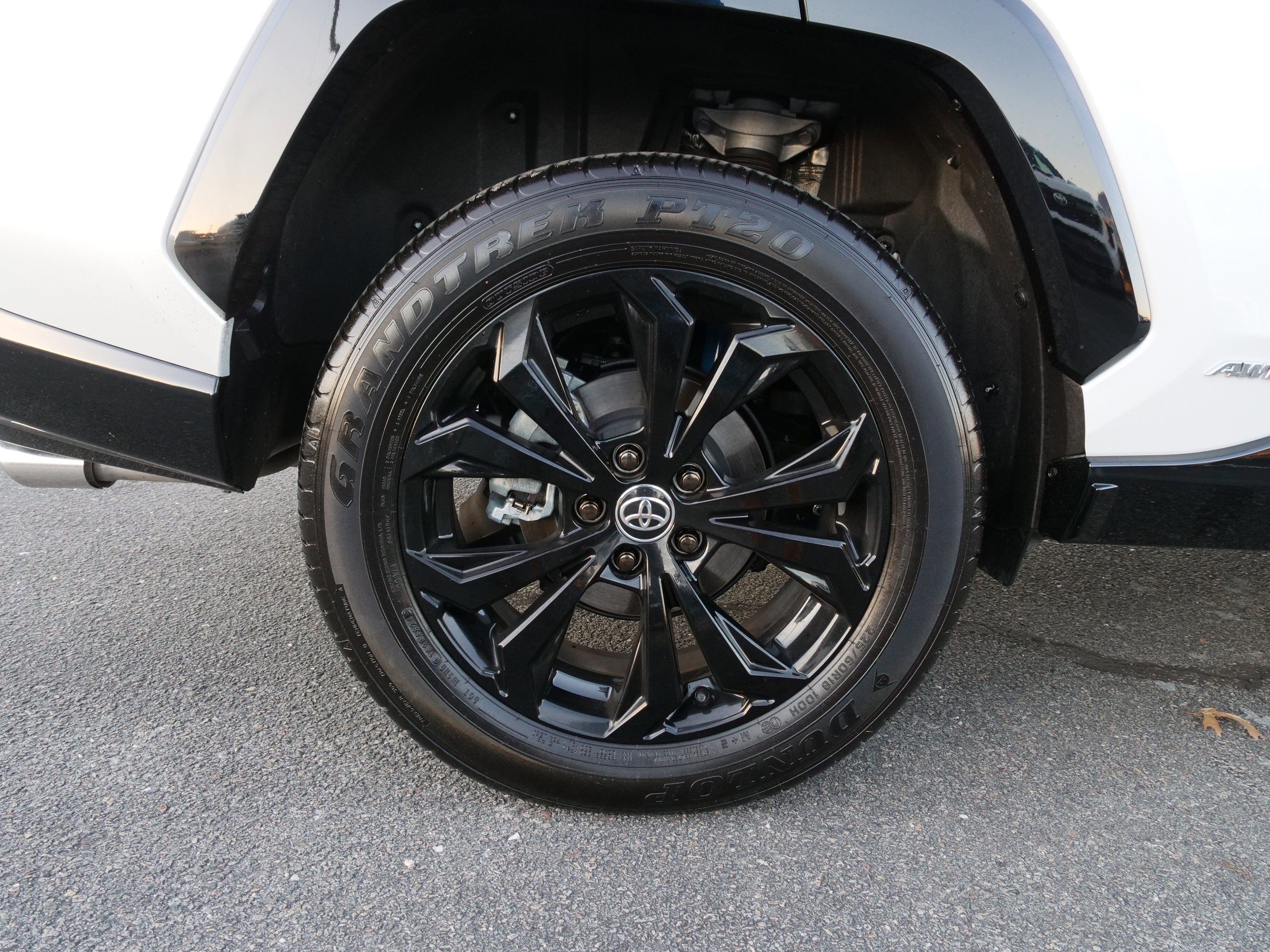 2025 Toyota RAV4 Hybrid XSE