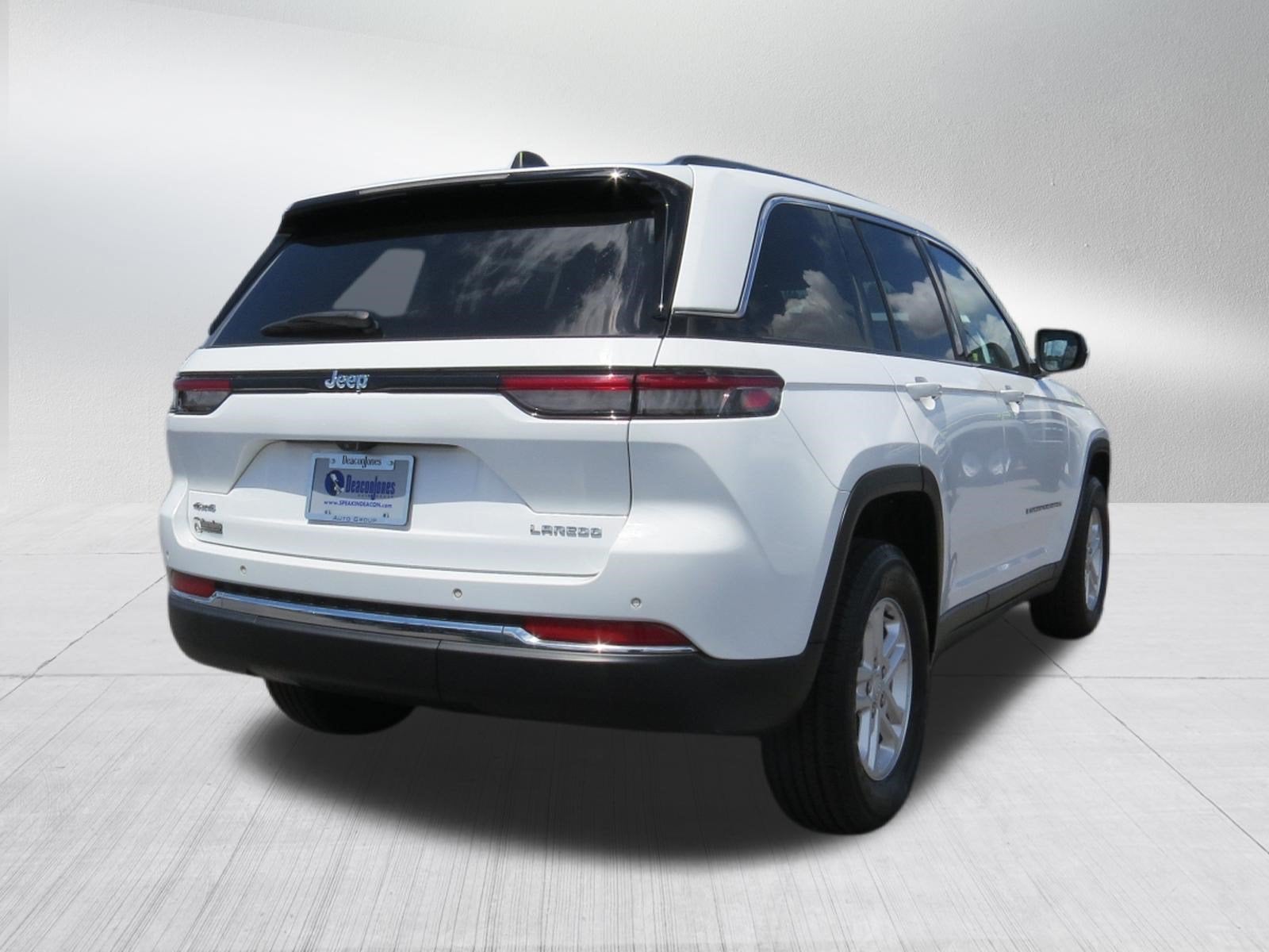 2023 Jeep Grand Cherokee Laredo