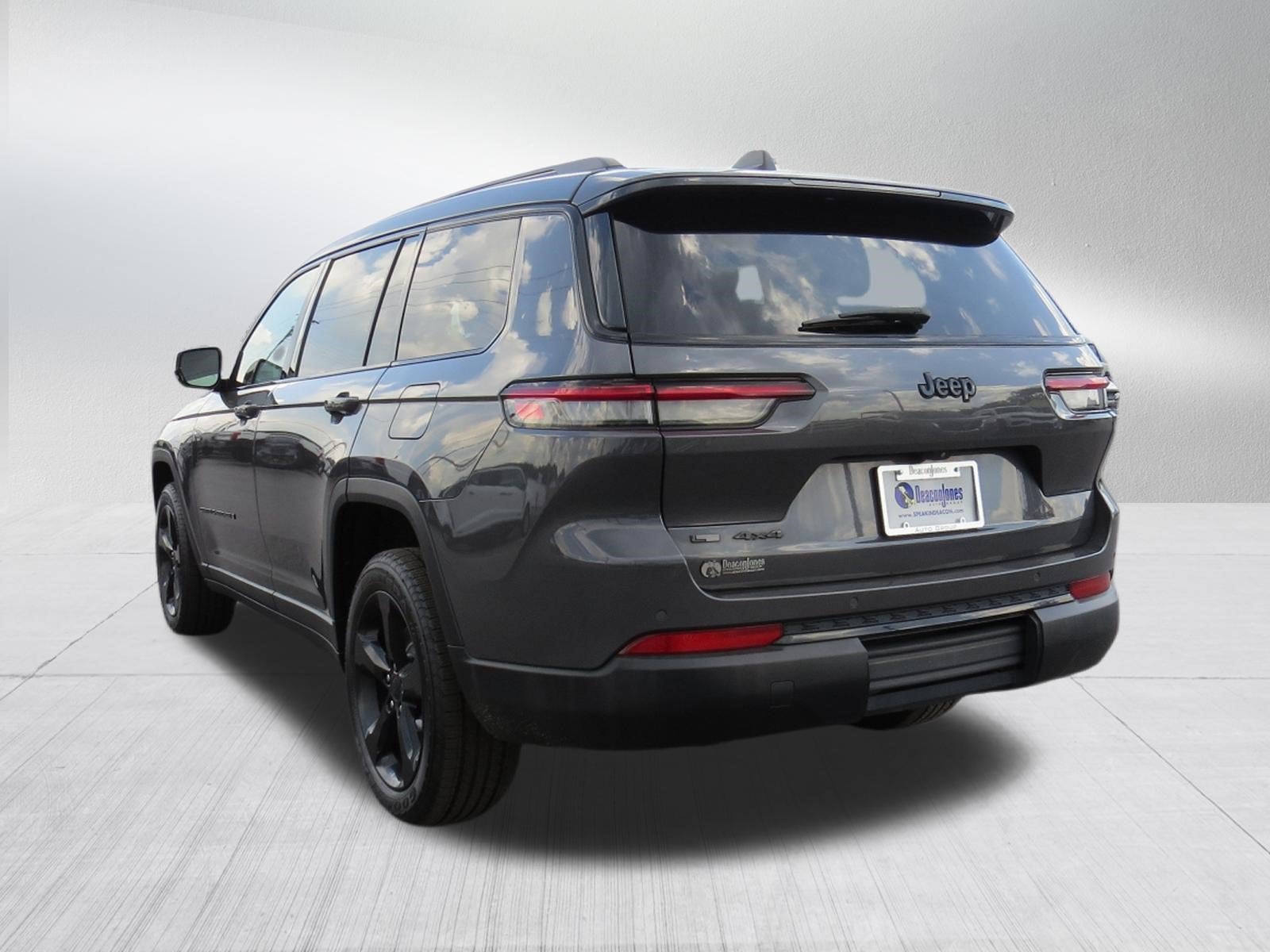 2022 Jeep Grand Cherokee L Altitude