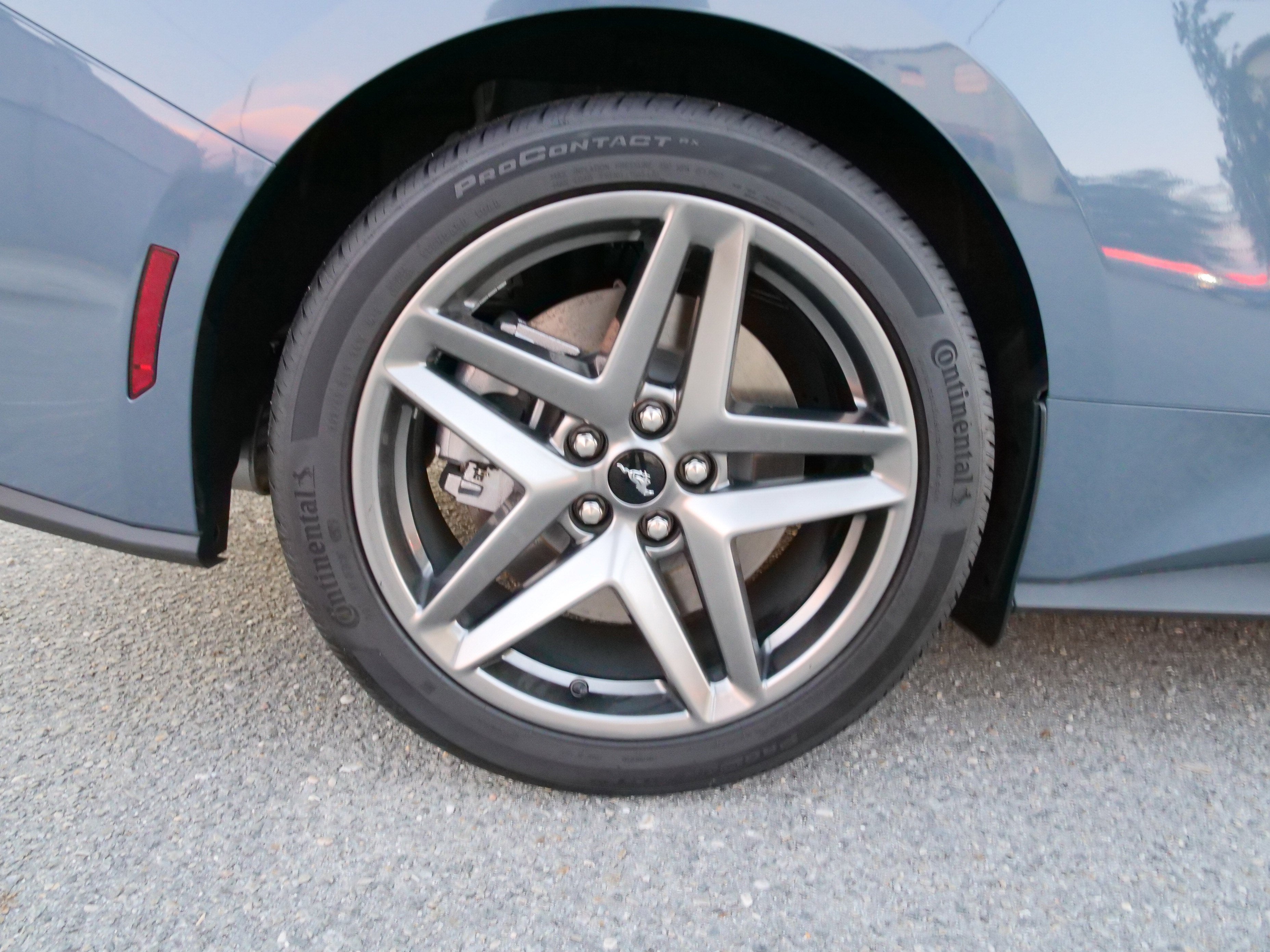 2025 Ford Mustang GT Premium Fastback