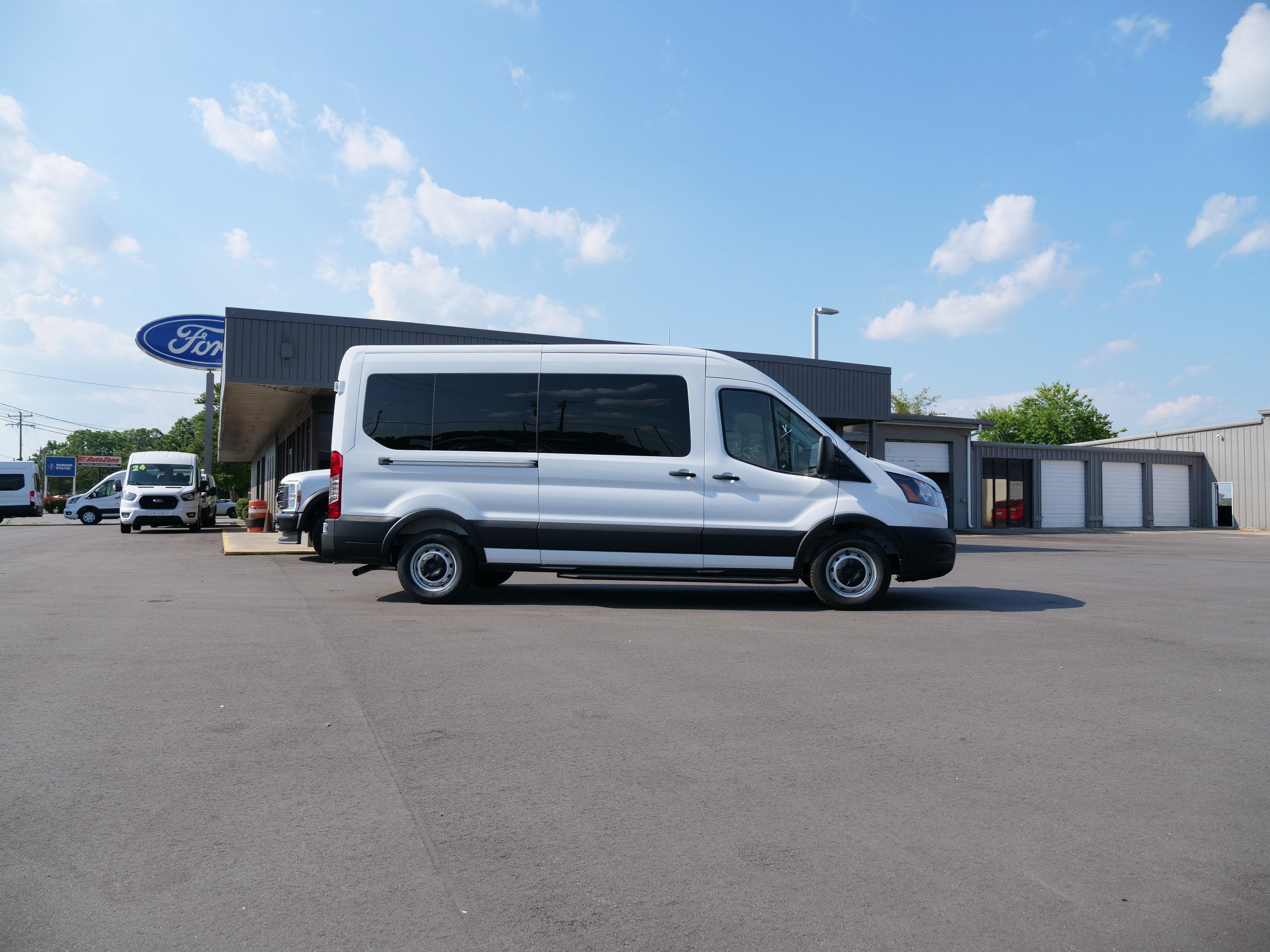 2026 Ford Transit Passenger Wagon Passenger Van XL