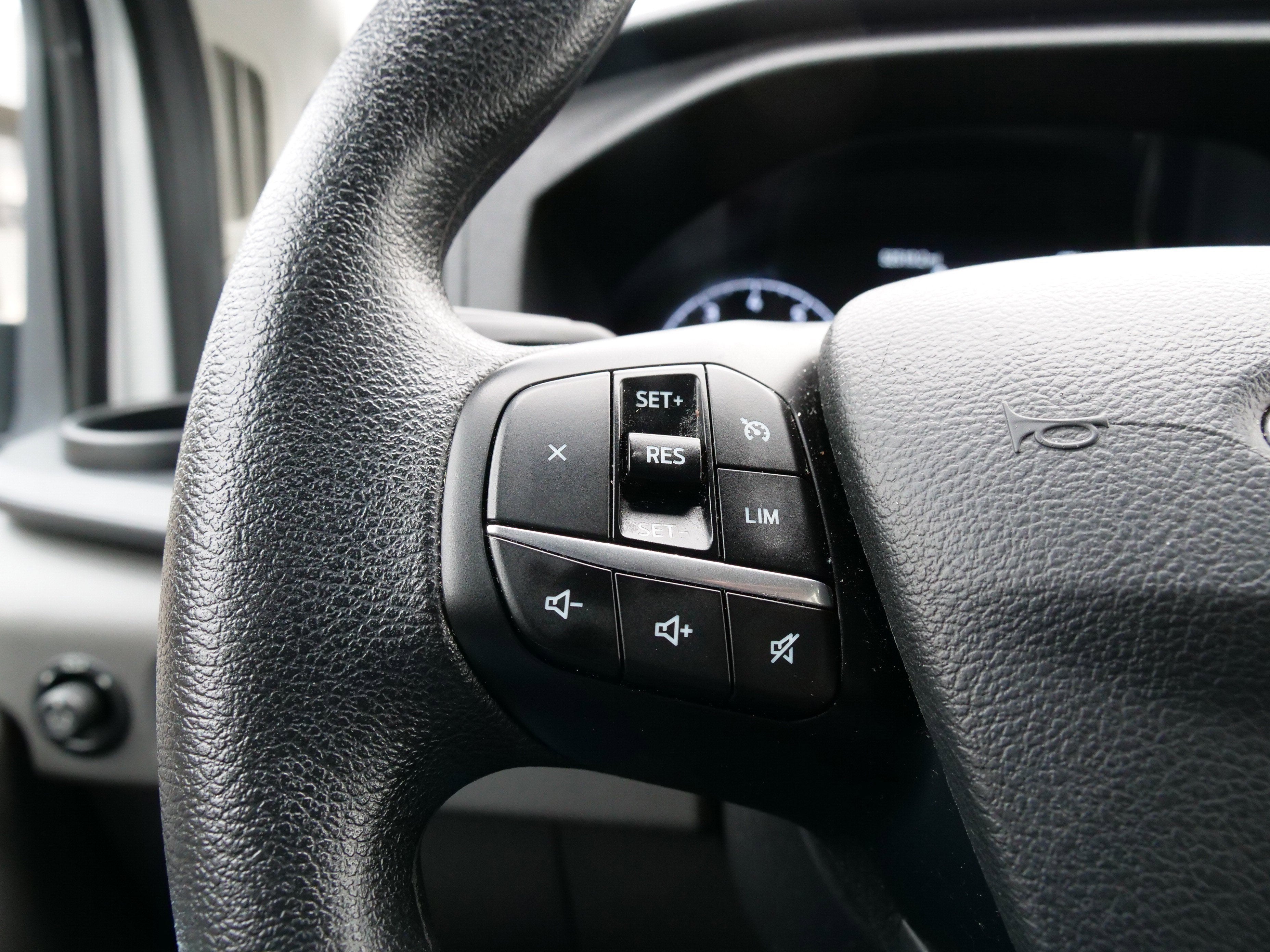 2024 Ford Transit Passenger Wagon Base
