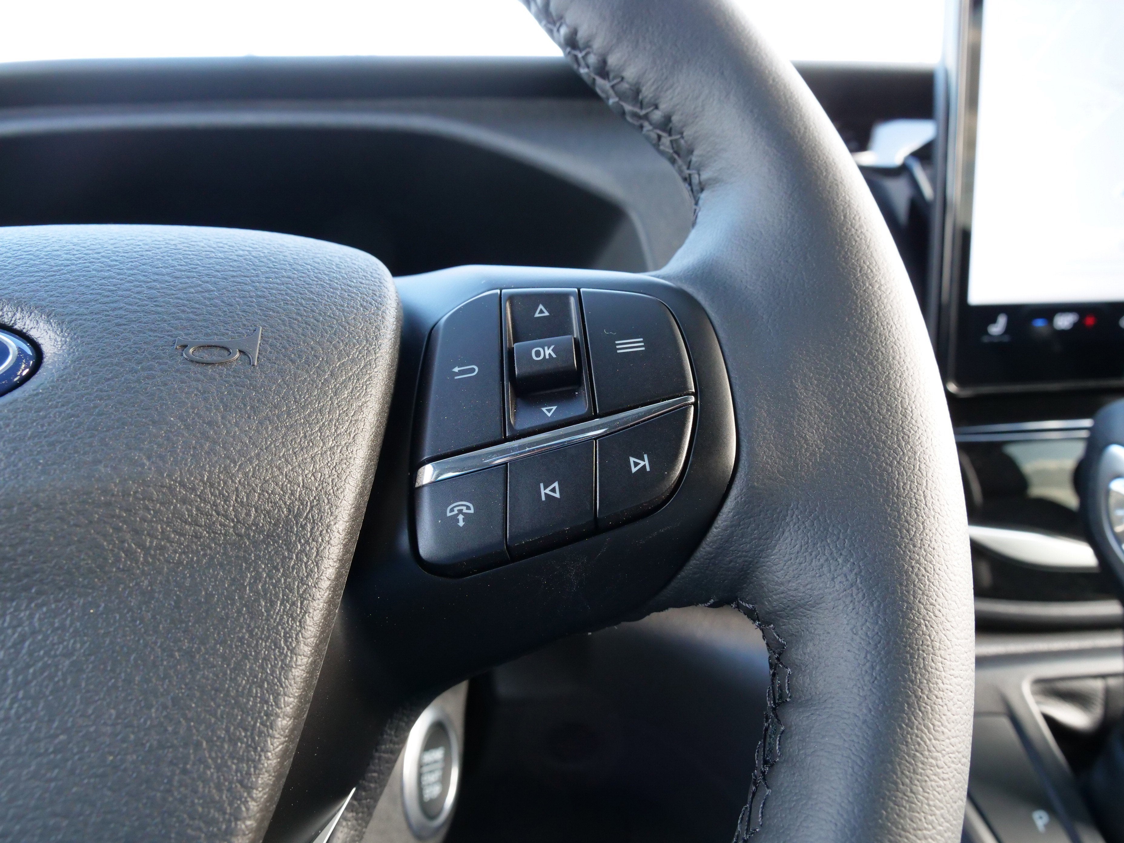 2026 Ford Transit Passenger Wagon Passenger Van XLT