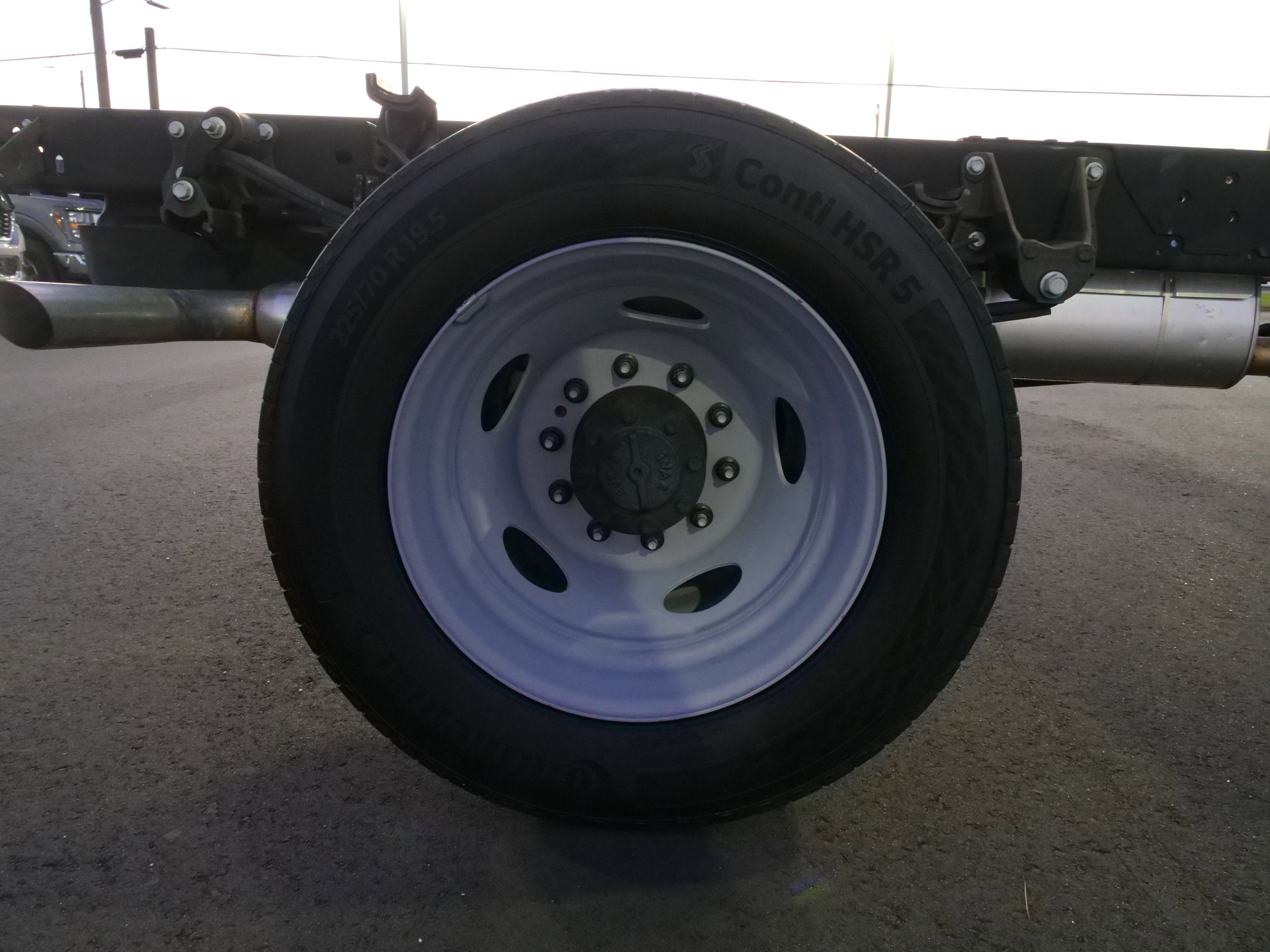 2025 Ford Super Duty F-450 DRW XL