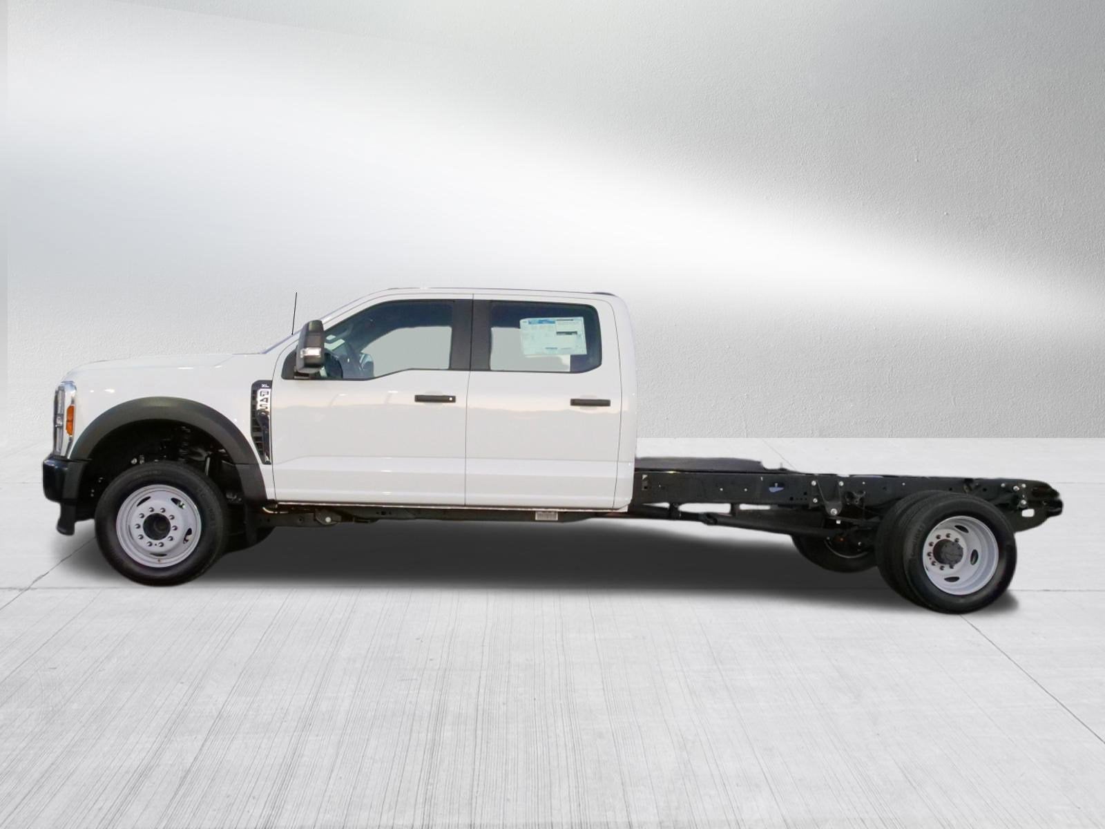 2025 Ford Super Duty F-450 DRW XL