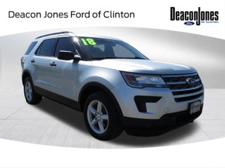2018 Ford Explorer 4WD w/ 3rd Row