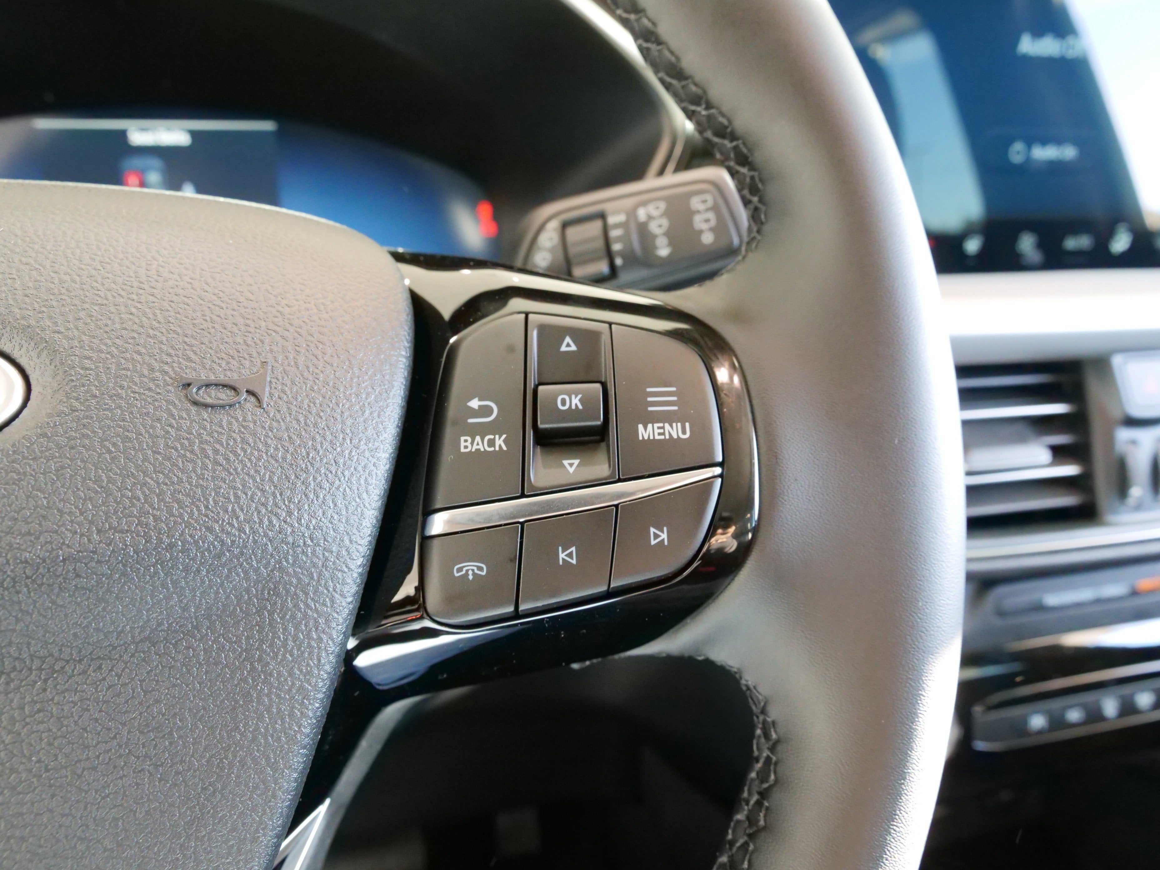 2026 Ford Escape Platinum