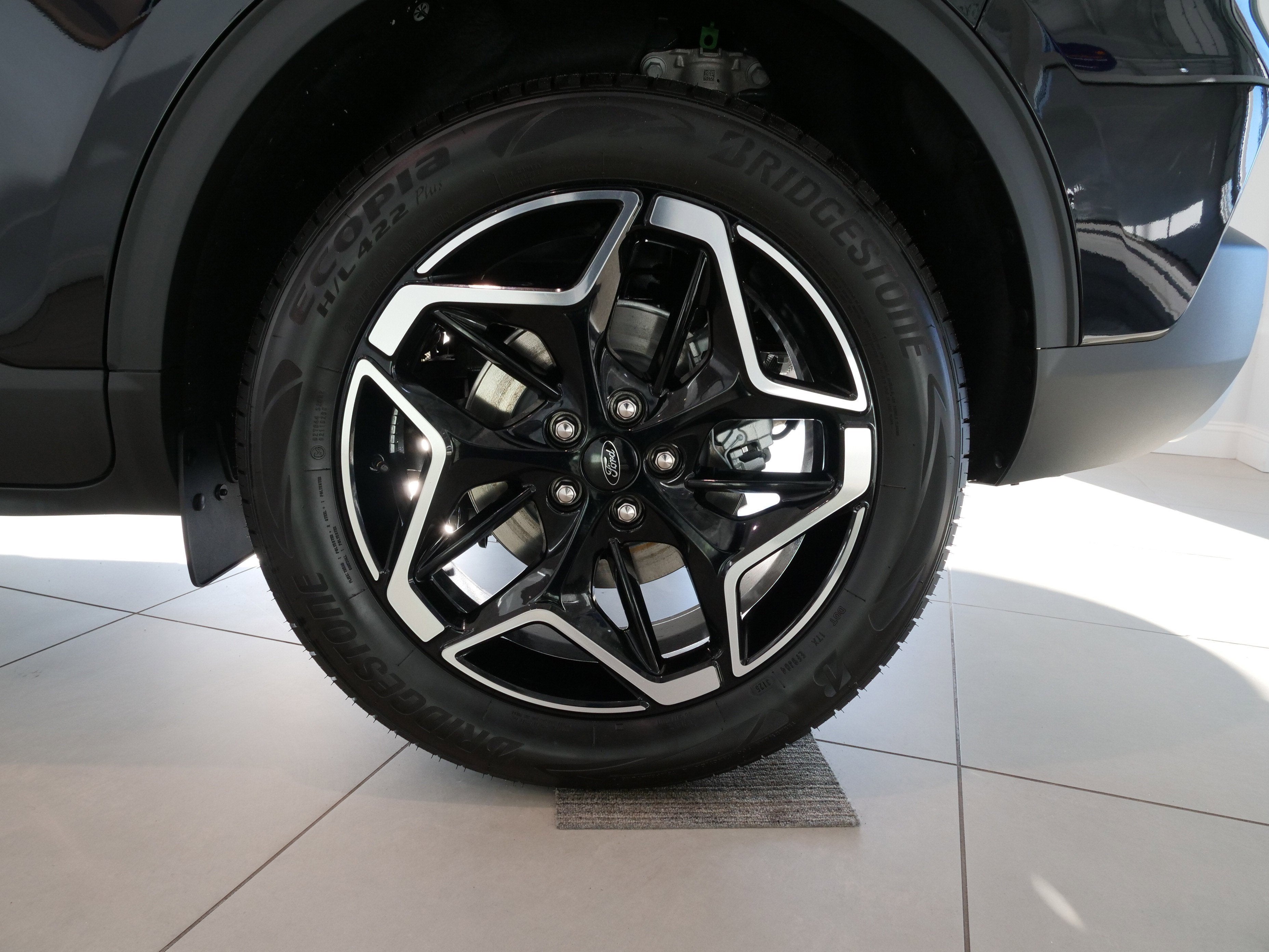 2026 Ford Escape Platinum