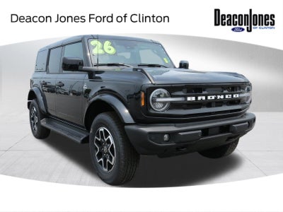 2026 Ford Bronco Outer Banks