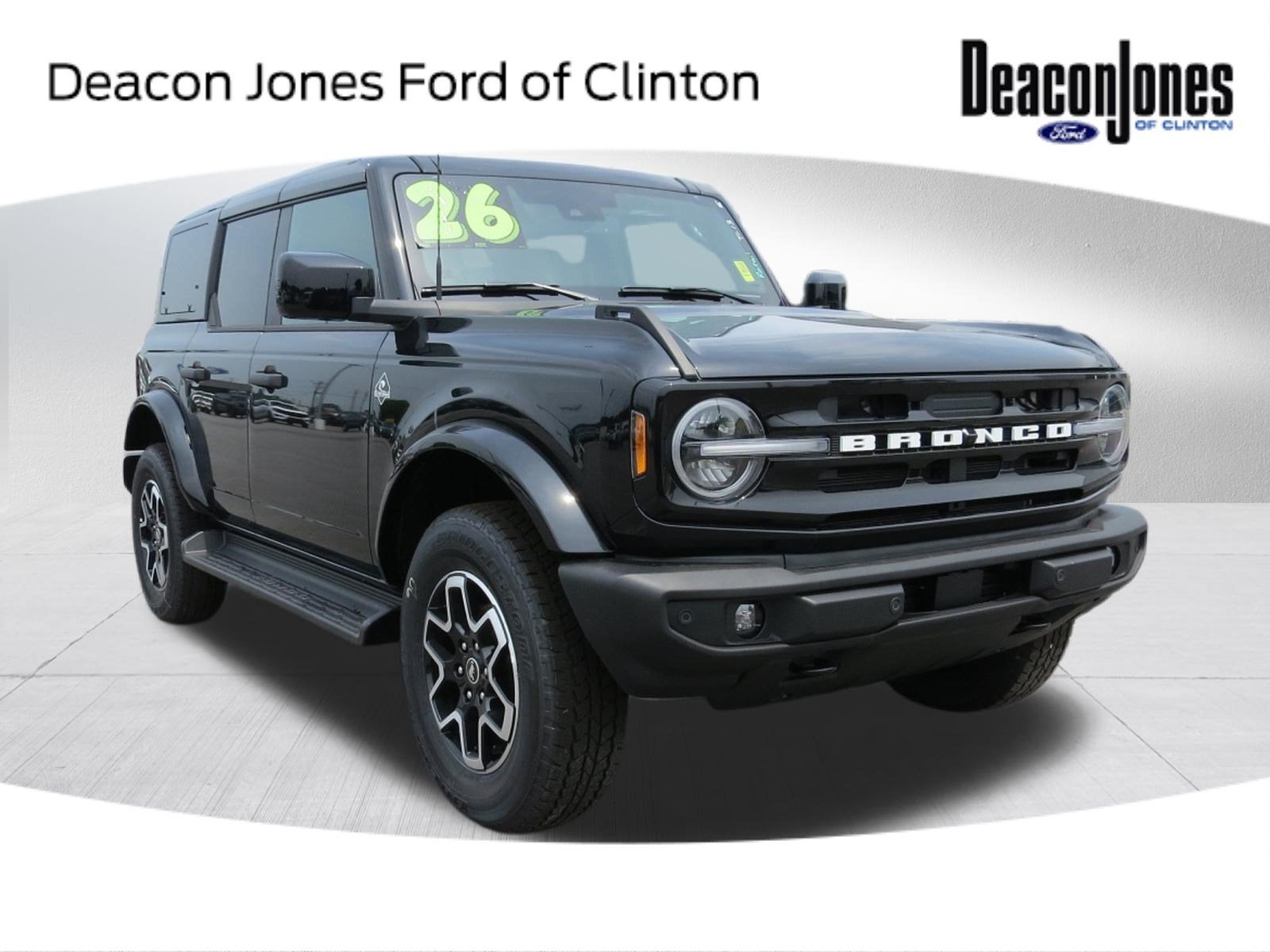 2026 Ford Bronco Outer Banks