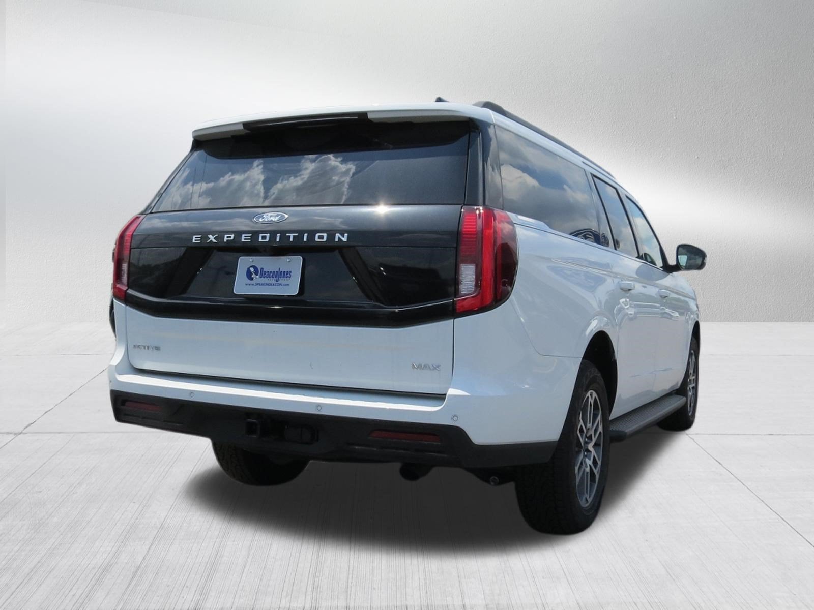 2026 Ford Expedition Max Active
