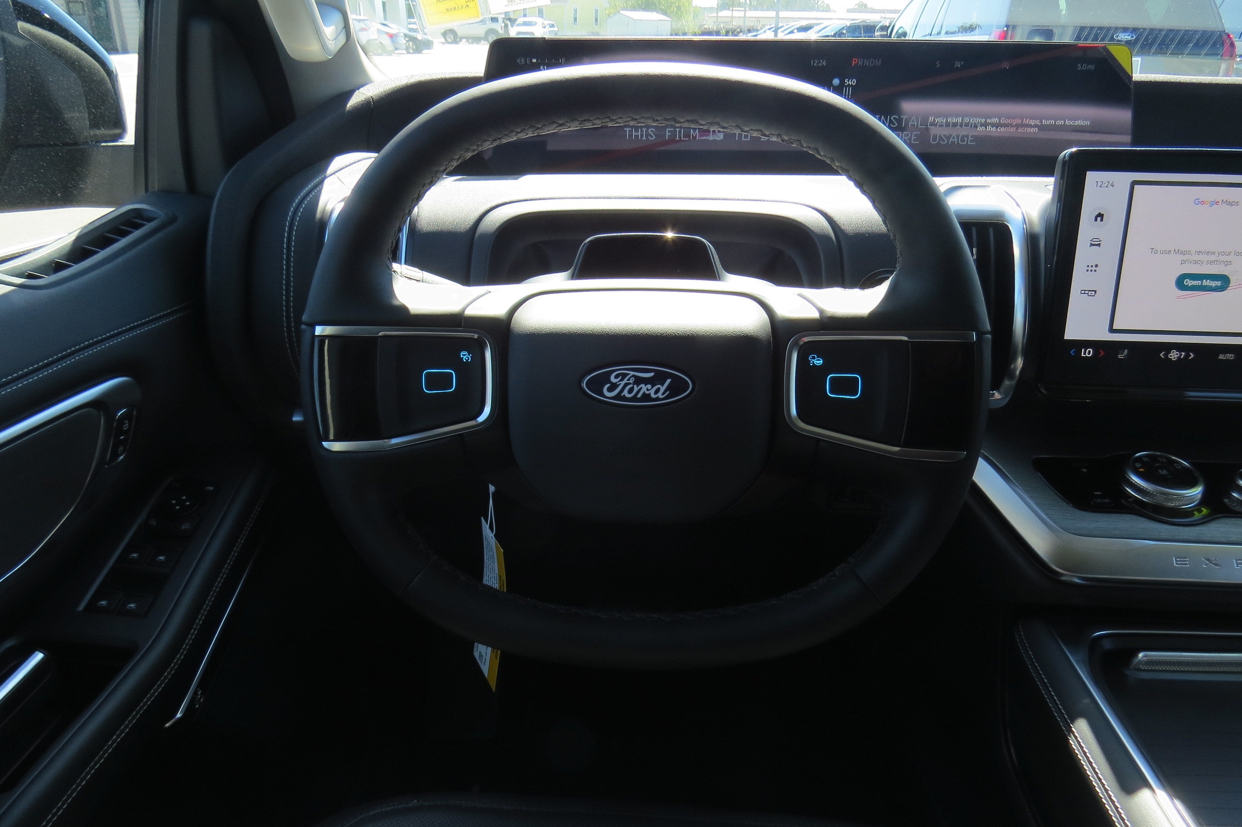 2027 Ford Expedition Platinum 4x4 w/ Drivers Pkg.