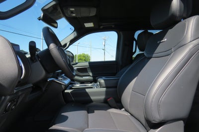 2027 Ford Expedition Platinum 4x4 w/ Stealth Appearance & Performance Pkg.