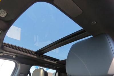 2027 Ford Expedition Platinum 4x4 w/ Stealth Appearance & Performance Pkg.