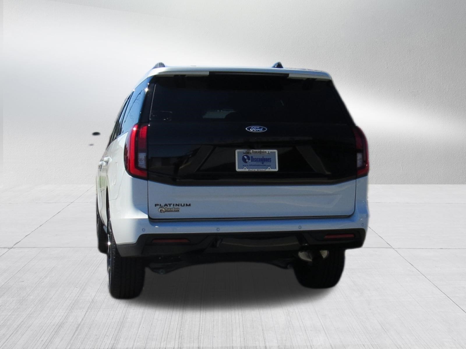 2027 Ford Expedition Platinum 4x4 w/ Stealth Appearance & Performance Pkg.