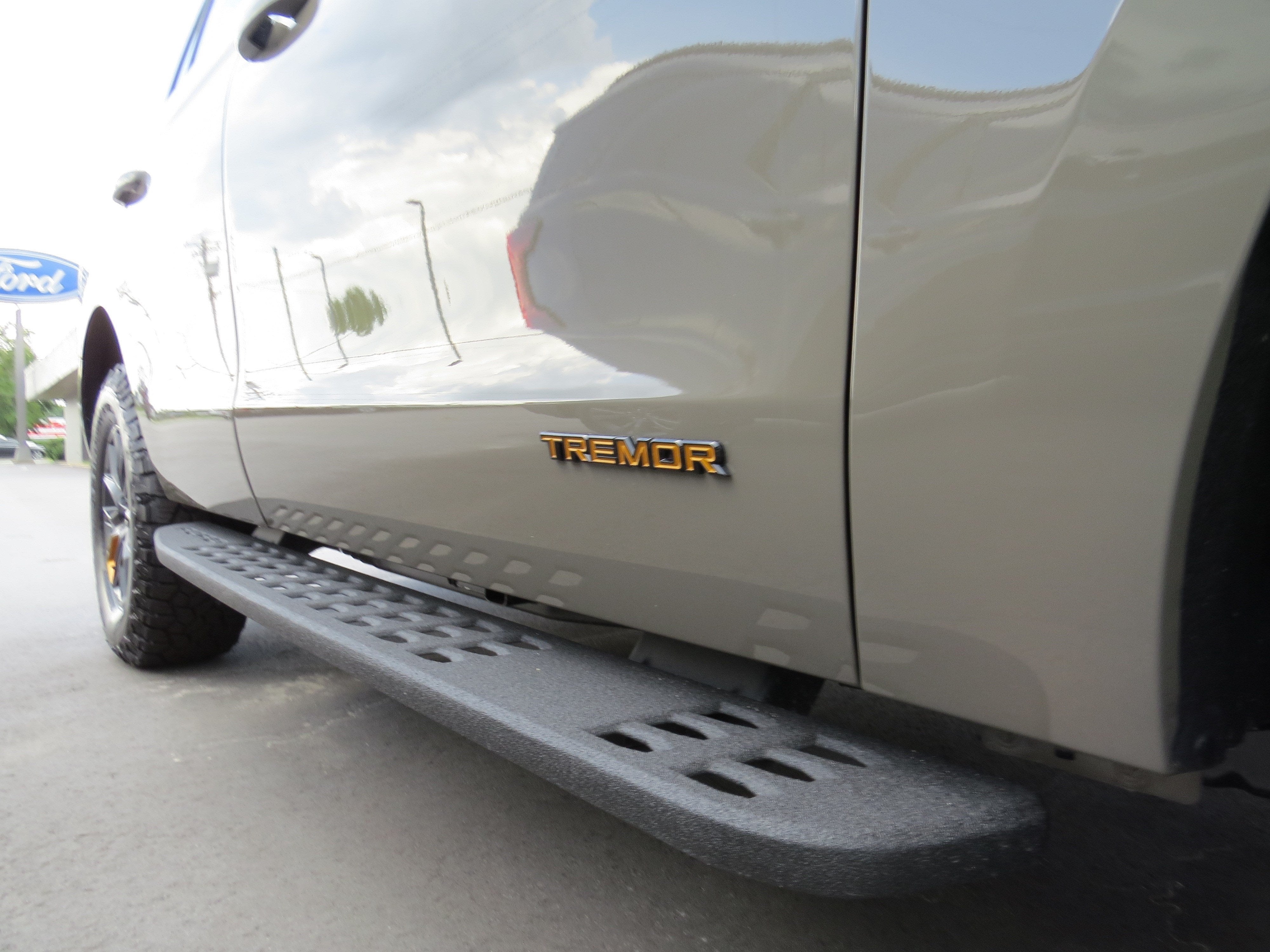 2027 Ford Expedition Tremor