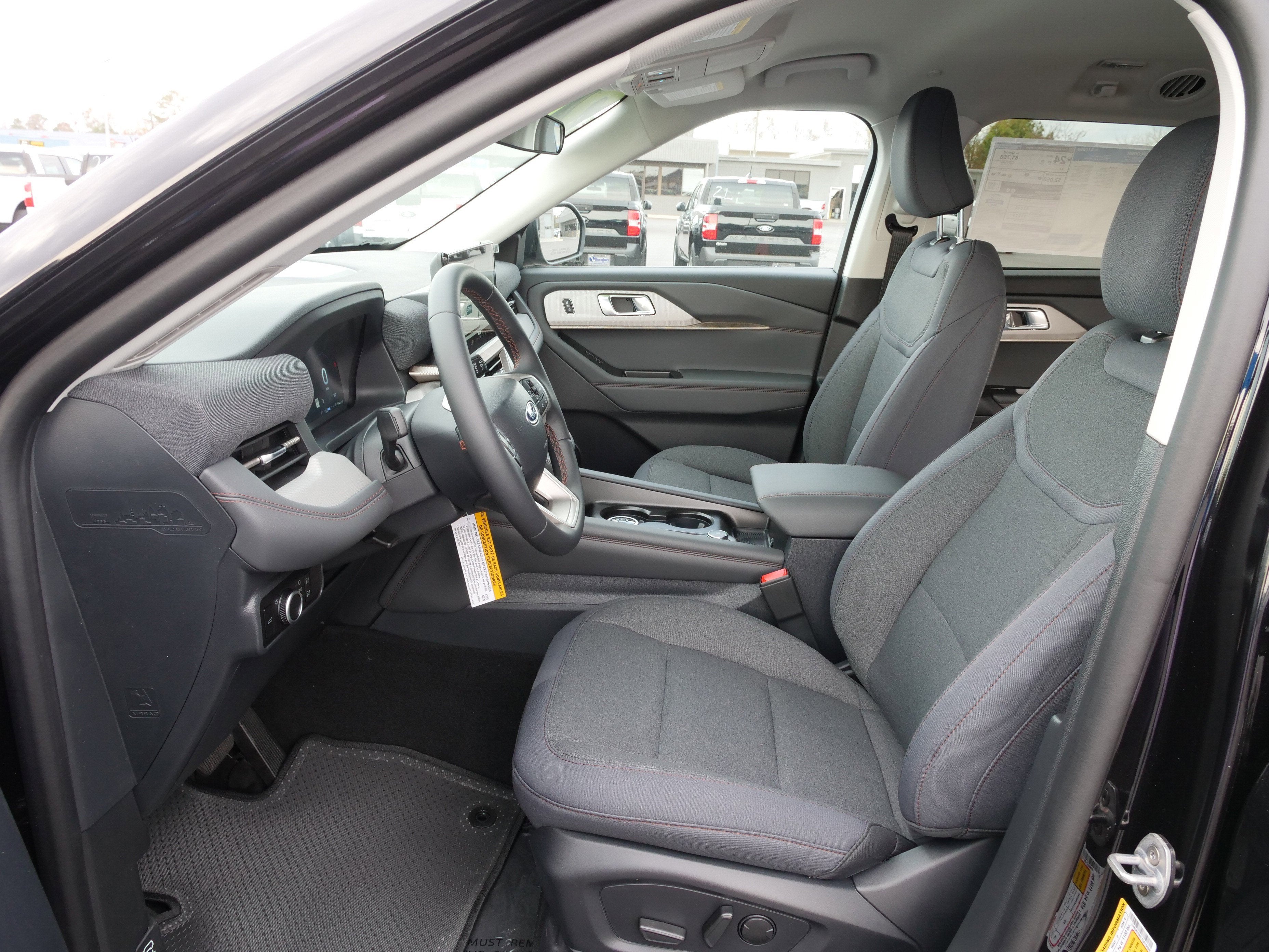 2026 Ford Explorer Active (100A)