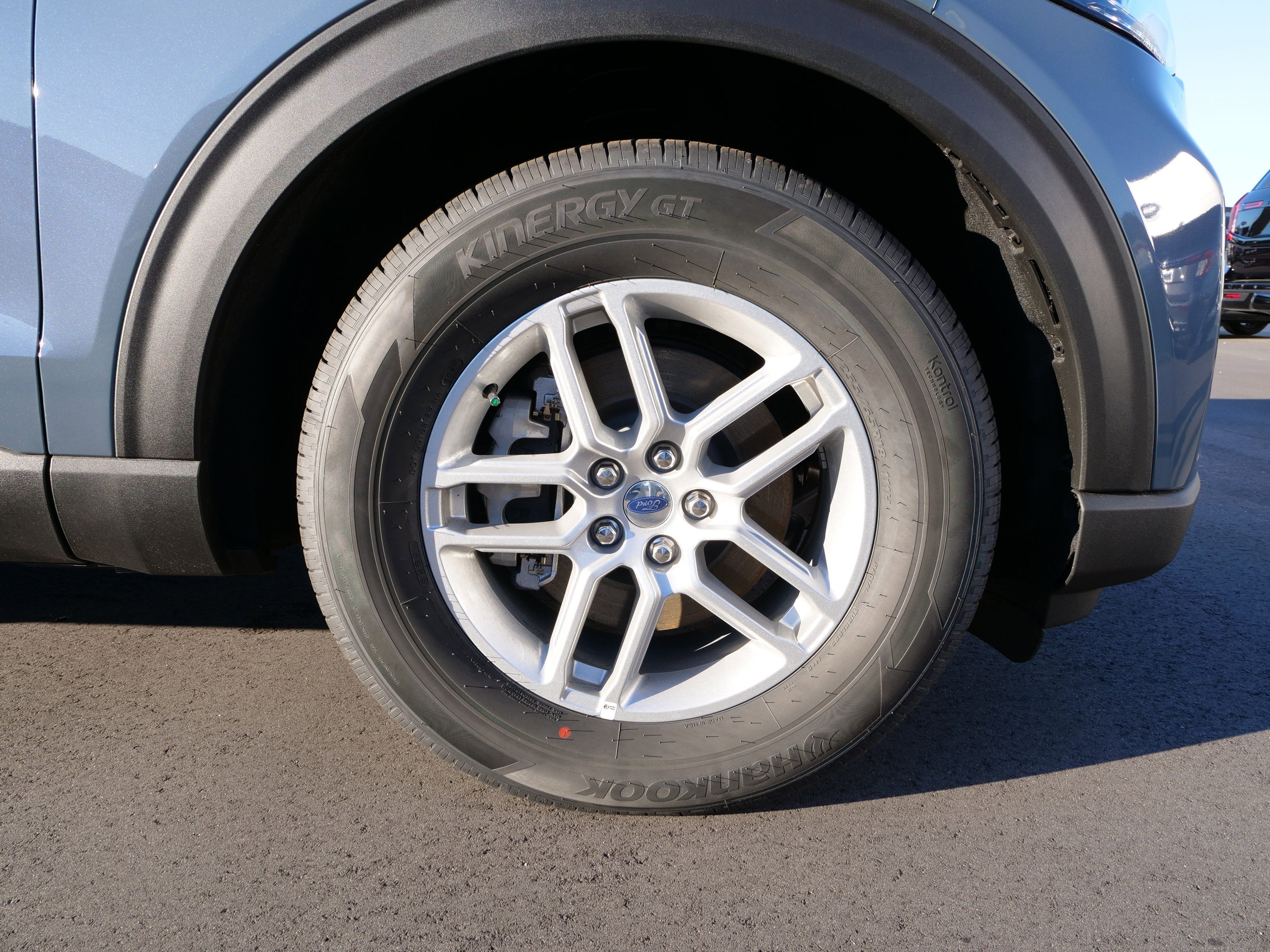 2026 Ford Explorer Base