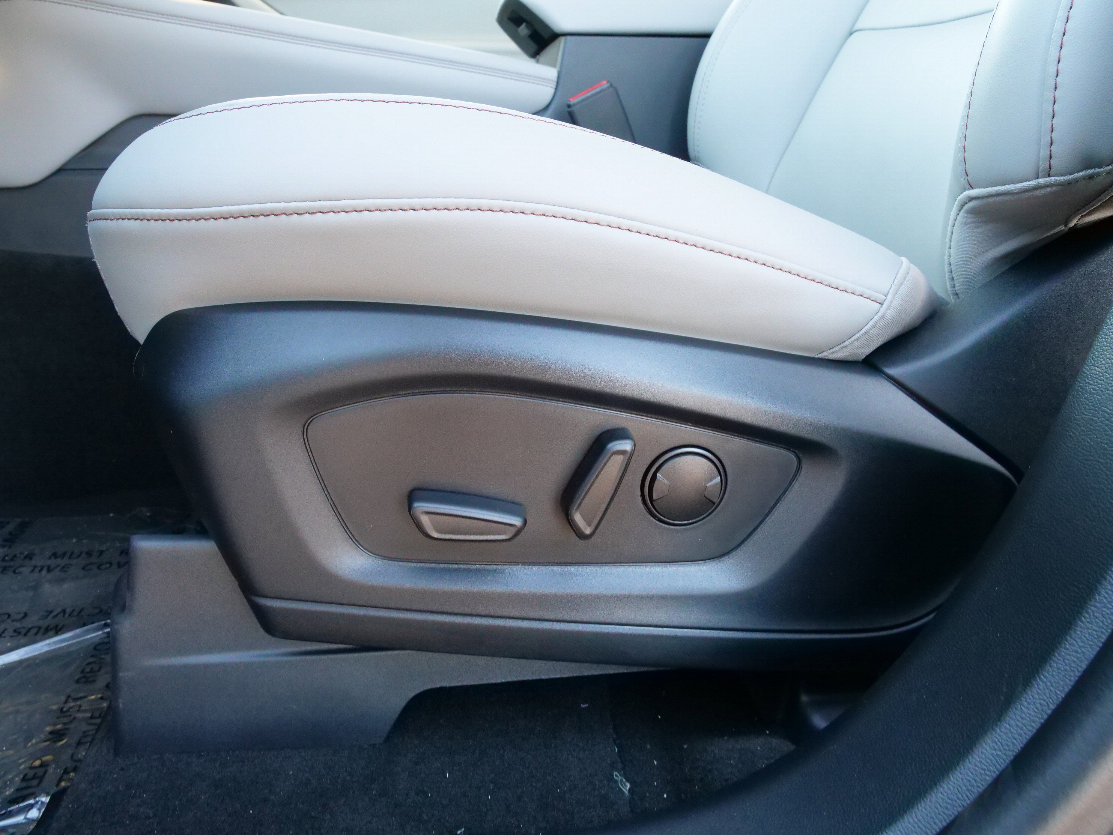 2026 Ford Explorer Base