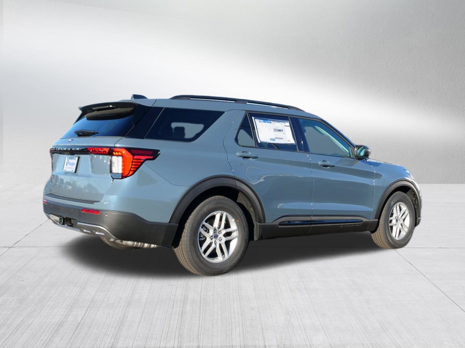 2026 Ford Explorer Base