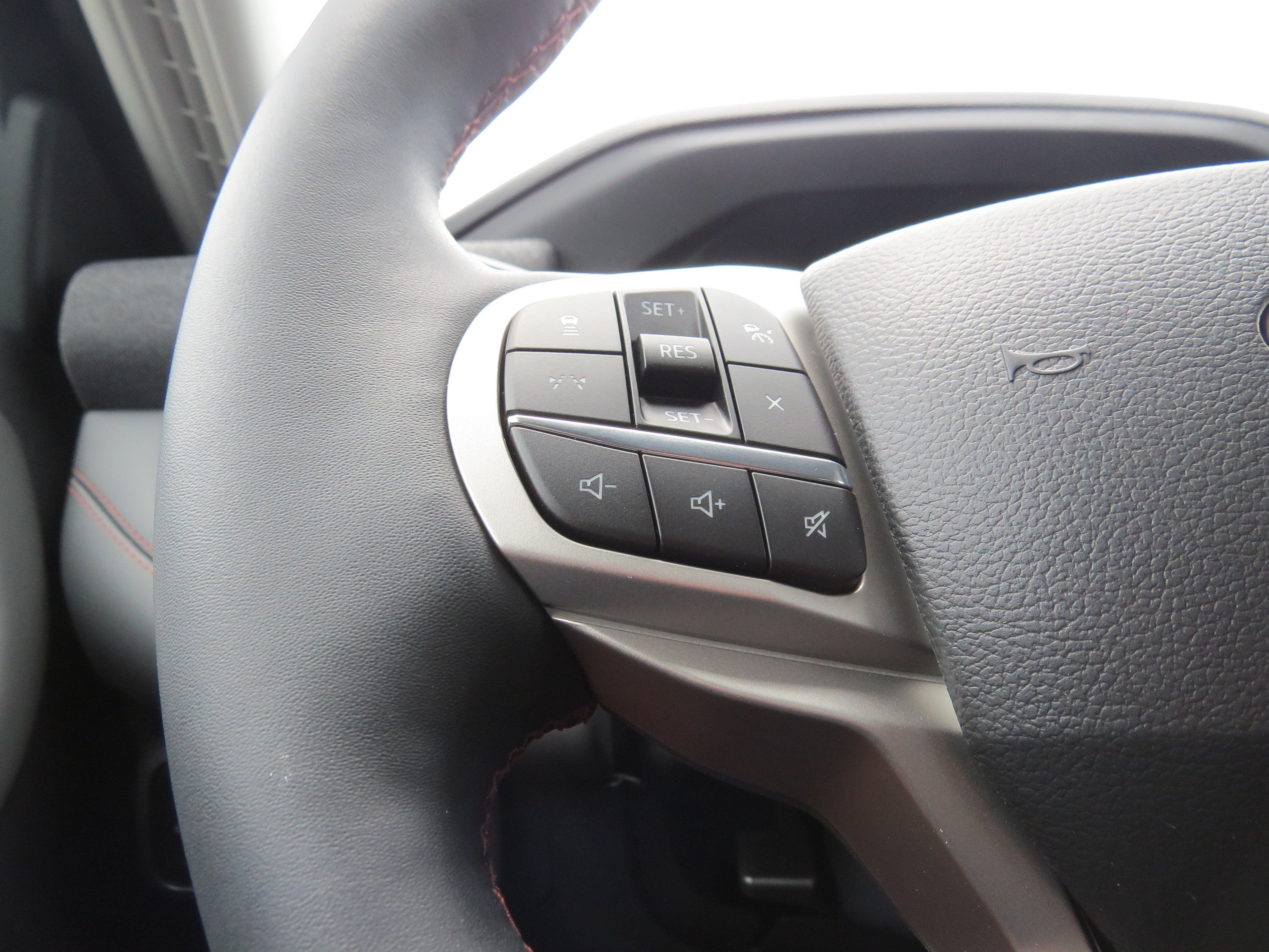 2026 Ford Explorer Base