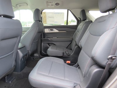 2026 Ford Explorer Base