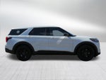 2027 Ford Explorer ST 4WD w/ ST Sinister Pkg. Pan Vista Rood & 3rd Row