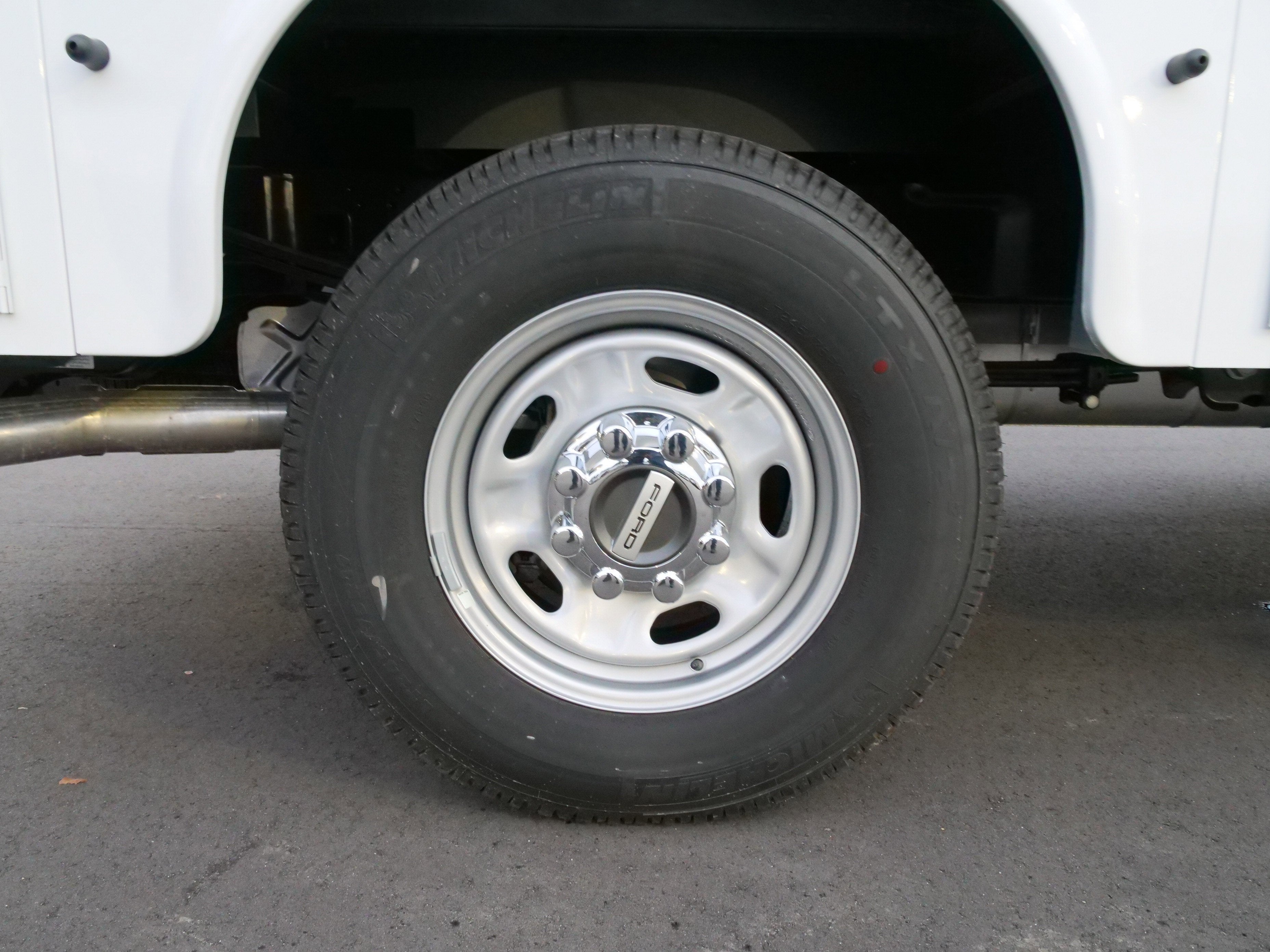 2025 Ford Super Duty F-250 SRW XL