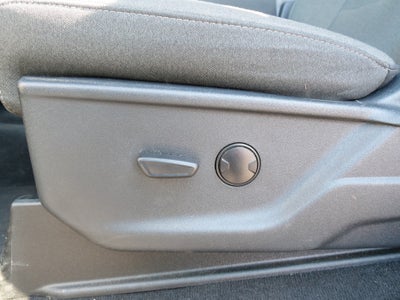 2025 Ford Super Duty F-250 SRW Base