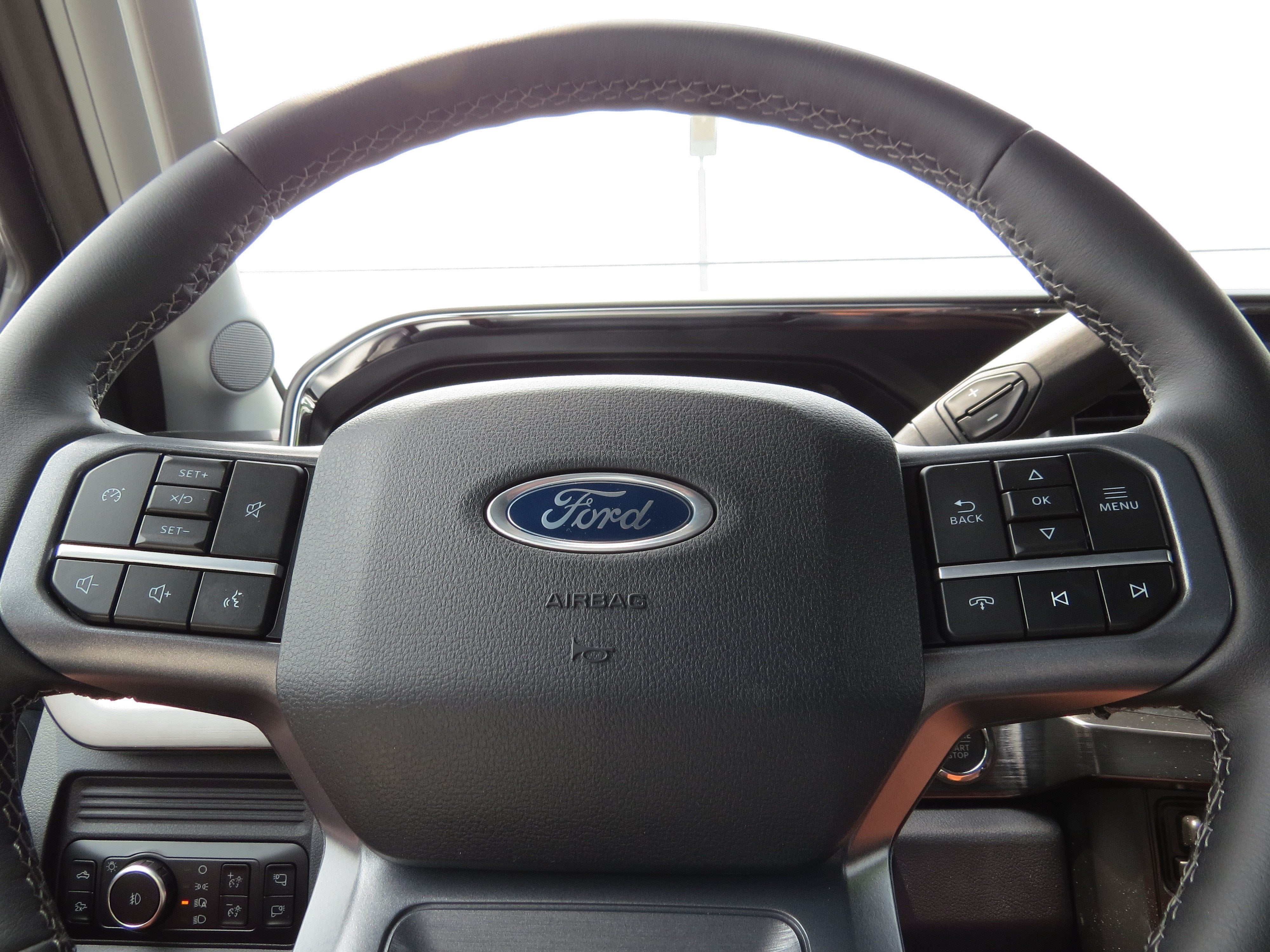 2026 Ford Super Duty F-250 SRW Base