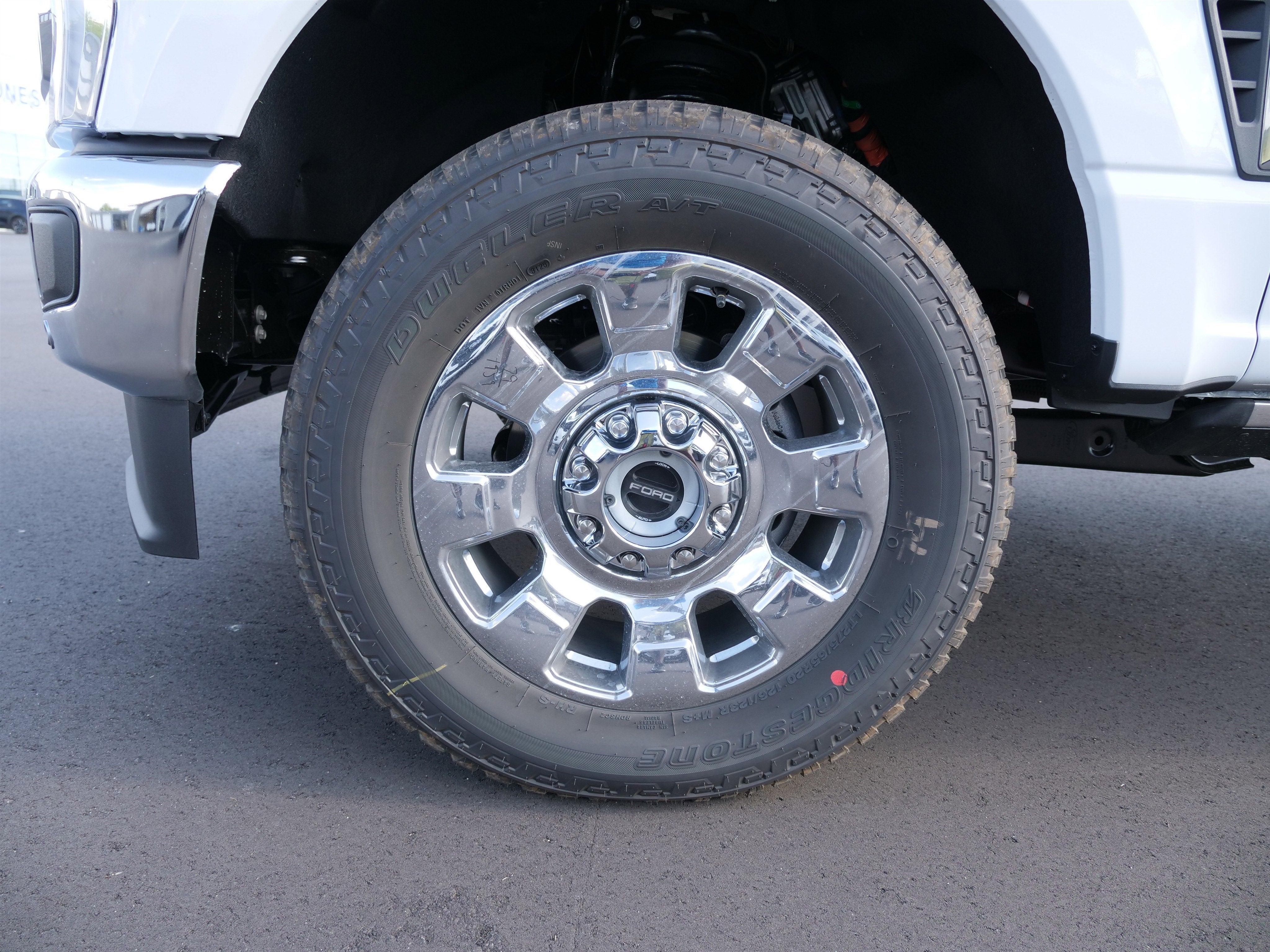 2026 Ford Super Duty F-350 SRW F-350® Lariat®