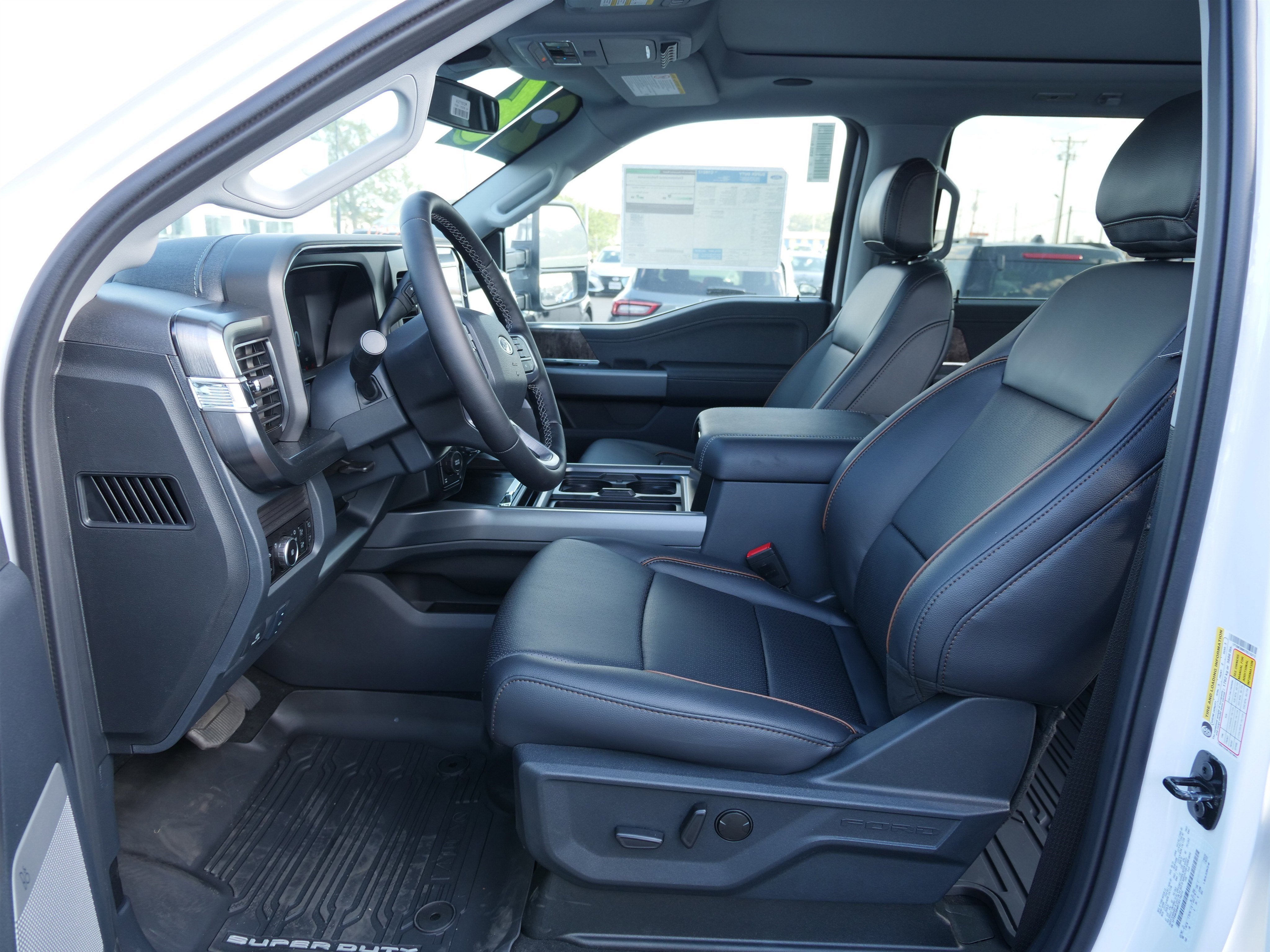 2026 Ford Super Duty F-350 SRW F-350® Lariat®